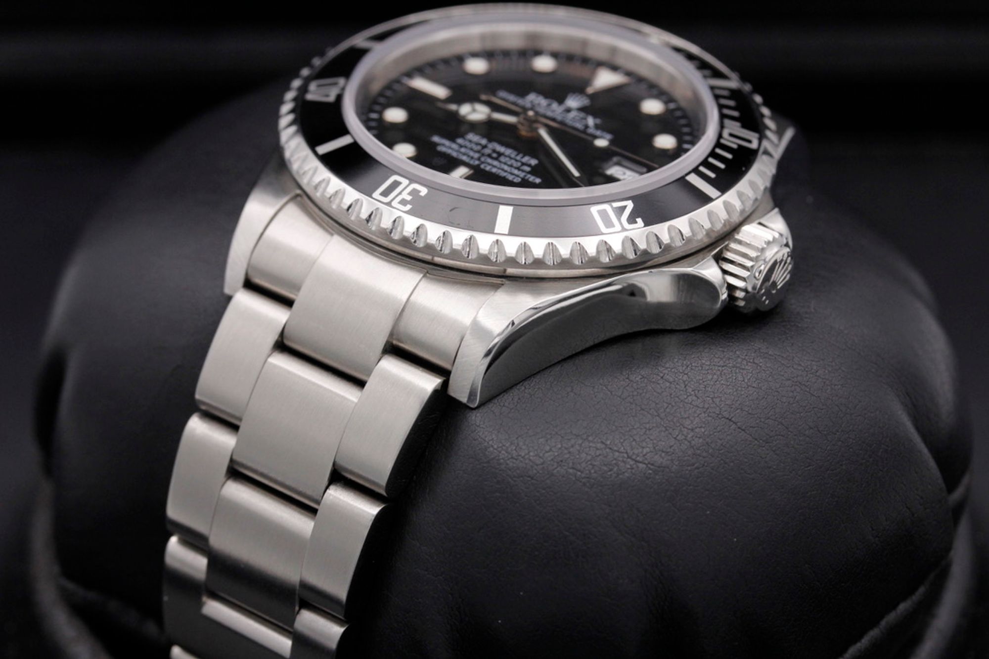 Rolex Sea-Dweller 16600 Thumbnail 2