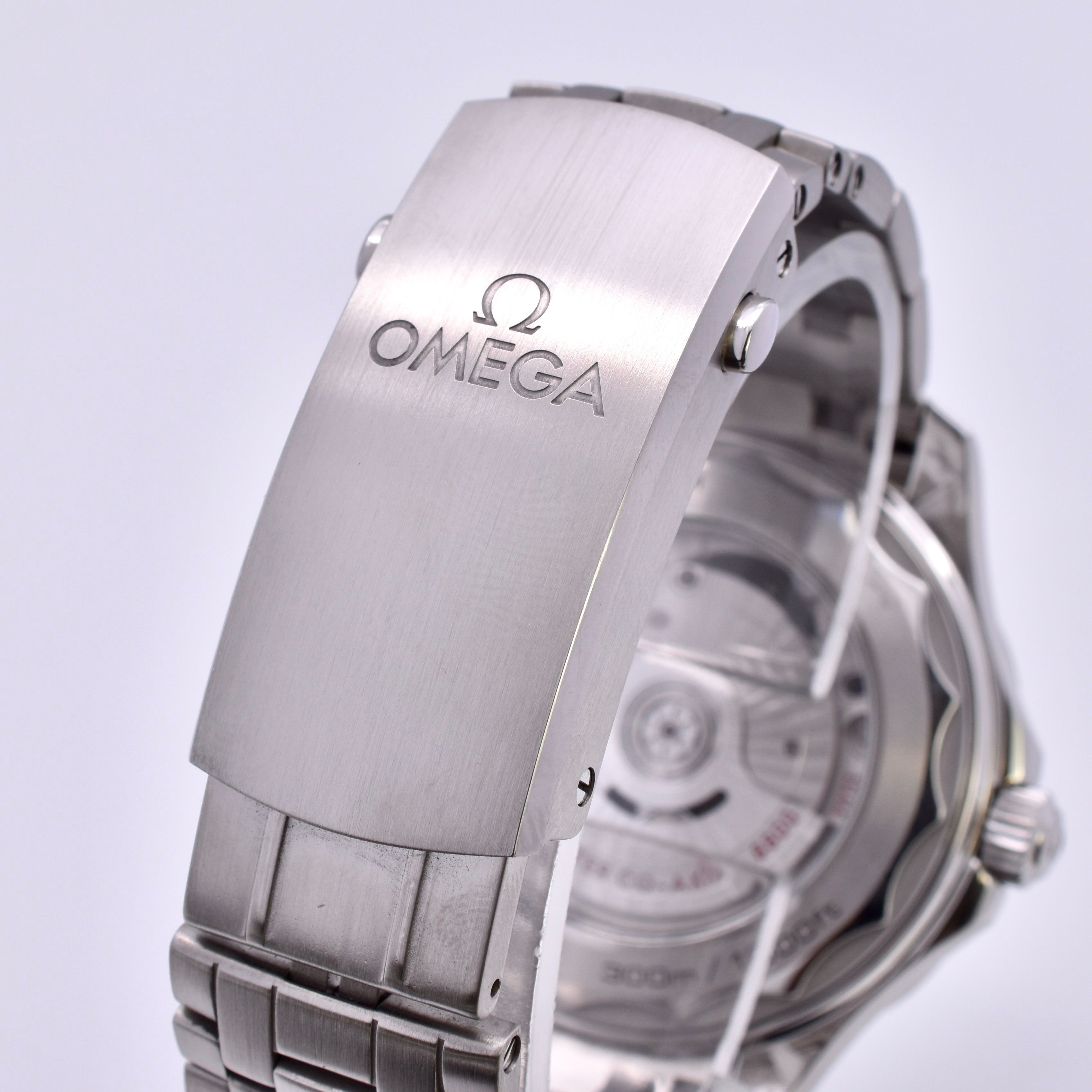 Omega Seamaster Diver 300m 210.30.42.20.03.001 Thumbnail 3