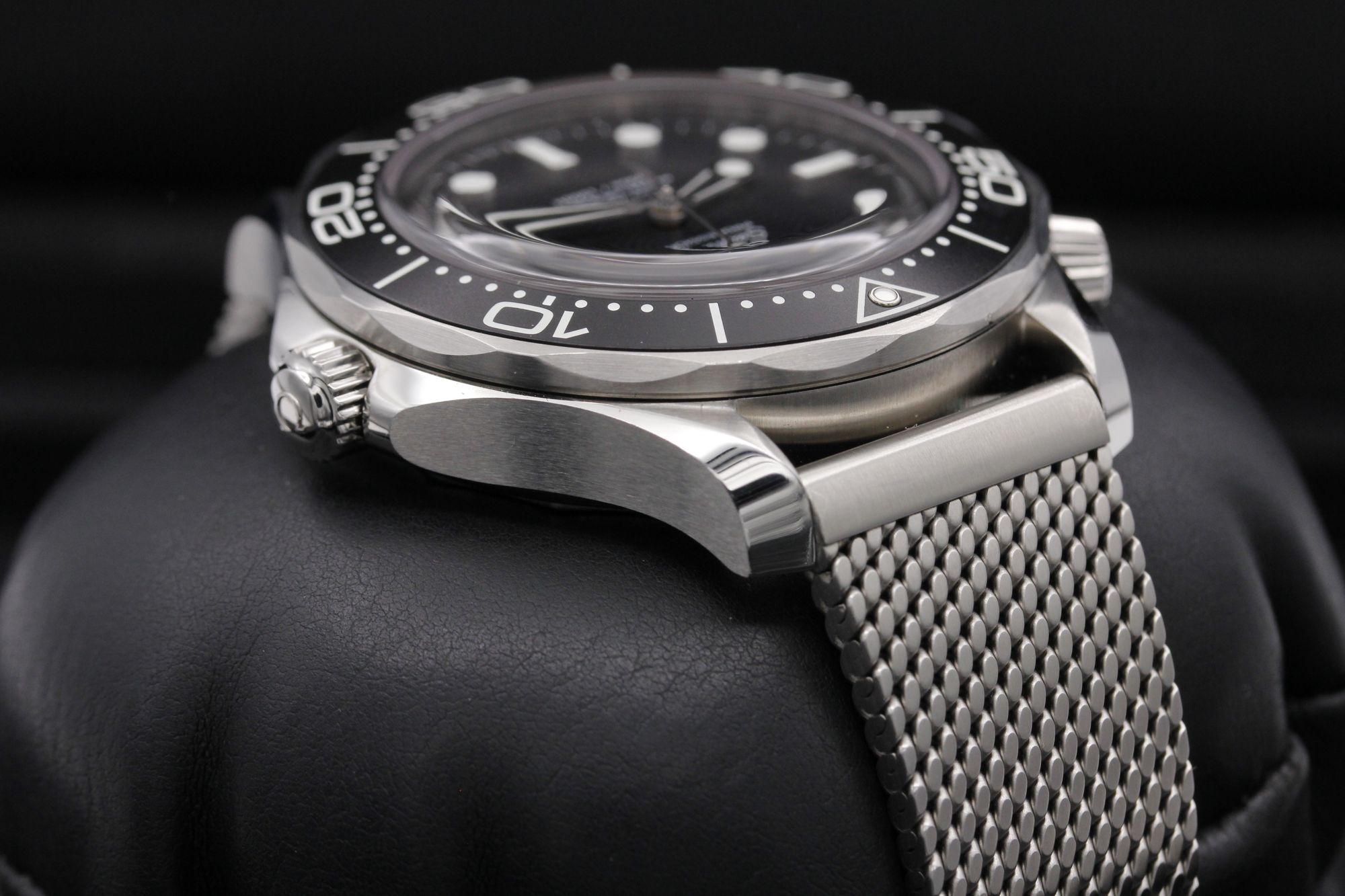 Omega Seamaster Diver 300m 210.30.42.20.01.010 Thumbnail 4