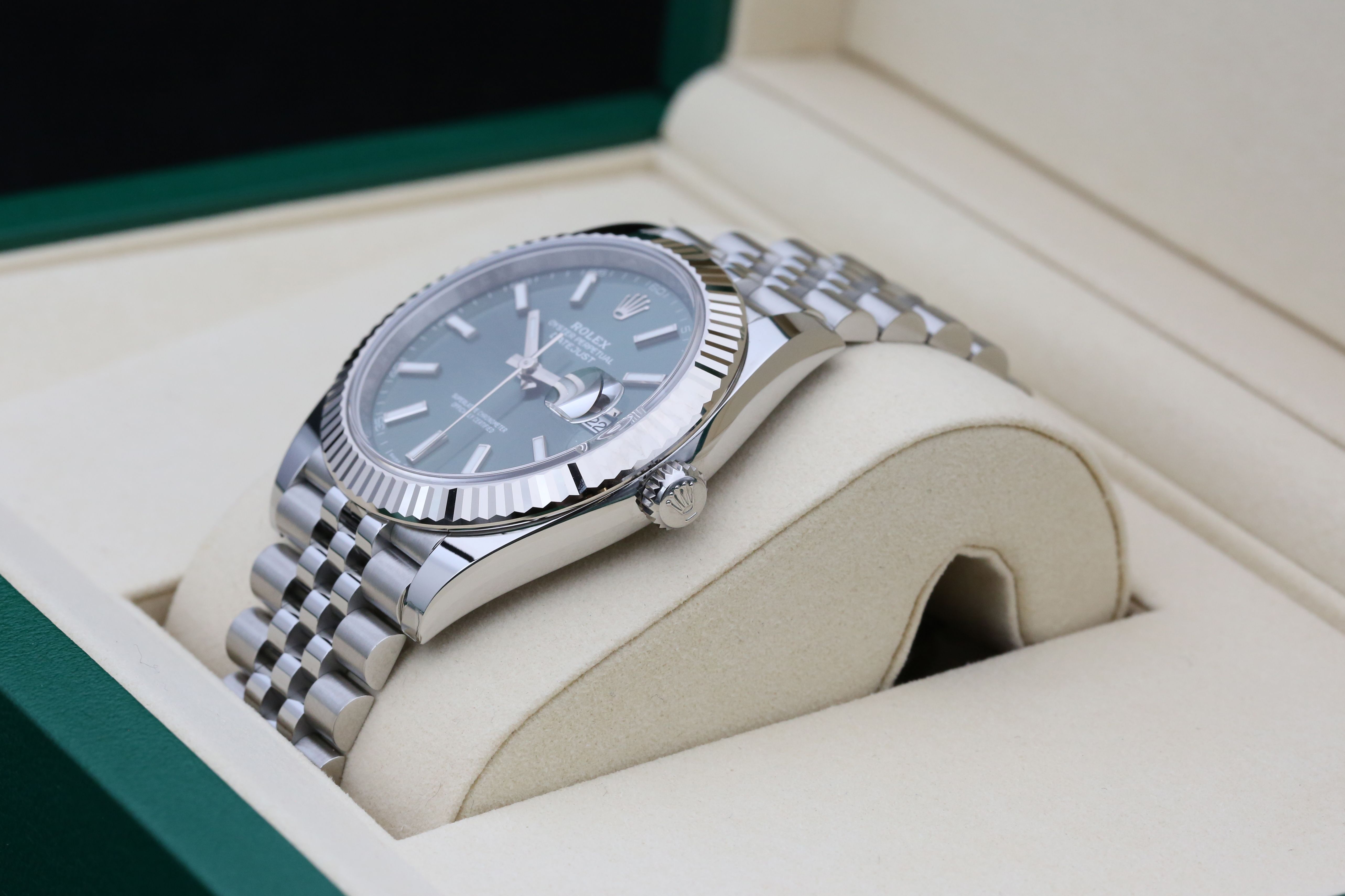 Rolex Datejust 41 126334 Thumbnail 6
