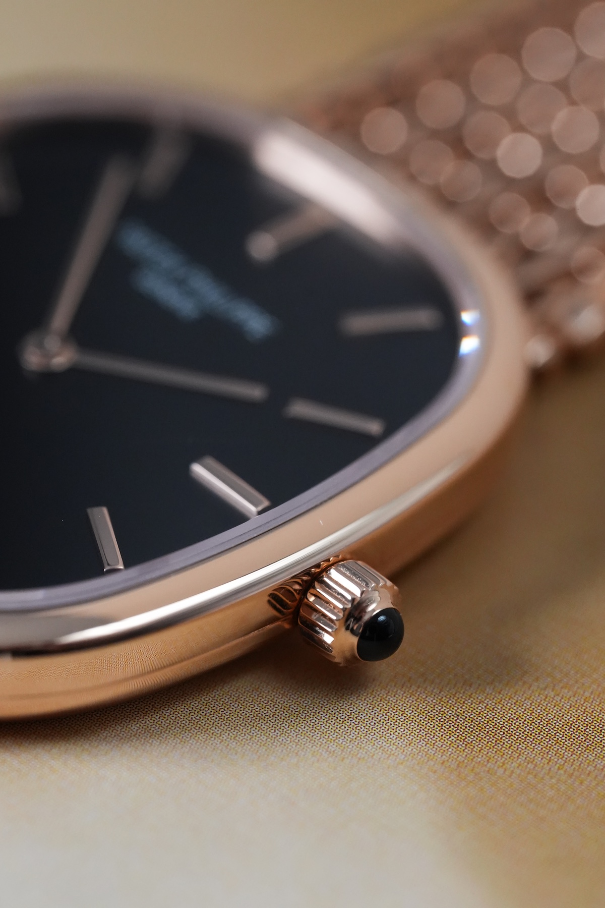 Patek Philippe Golden Ellipse 5738/1R-001 Thumbnail 4