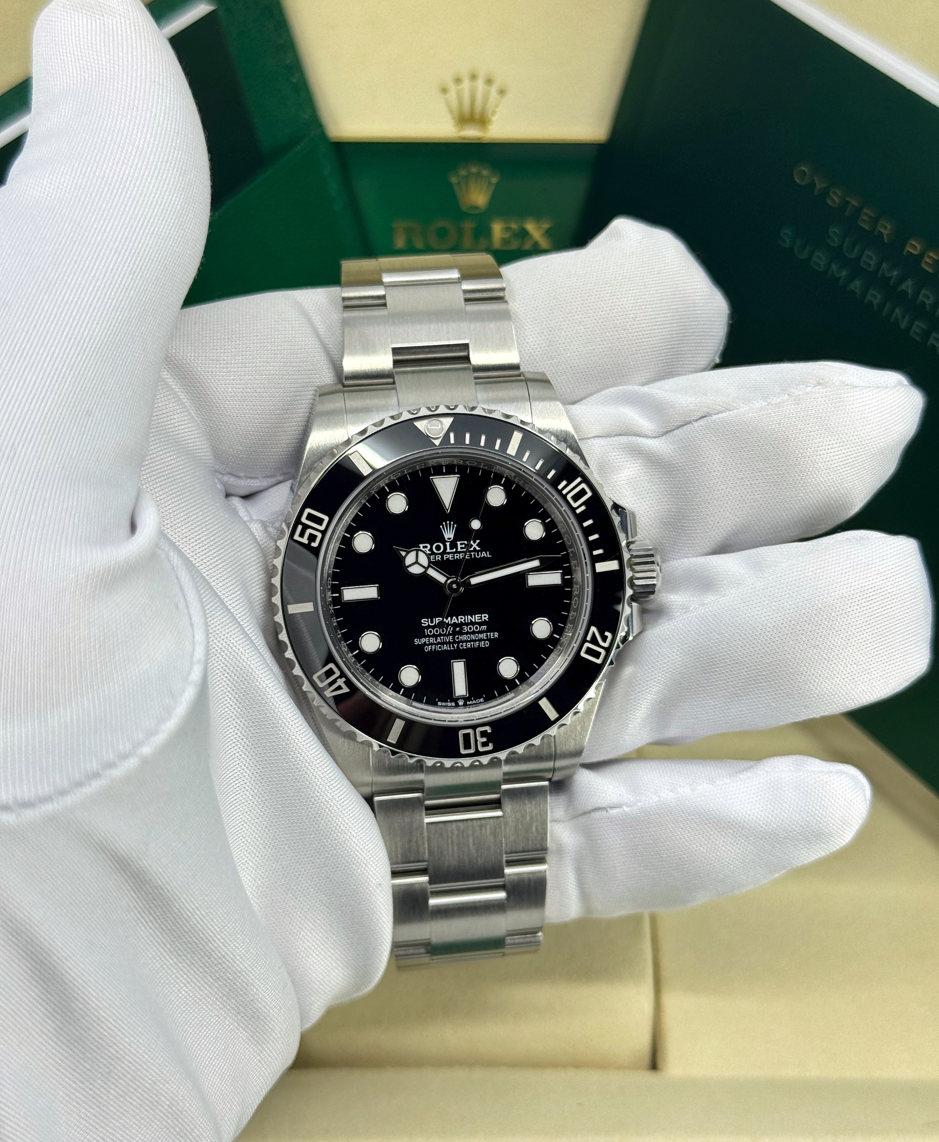Rolex Submariner 124060 Thumbnail 6