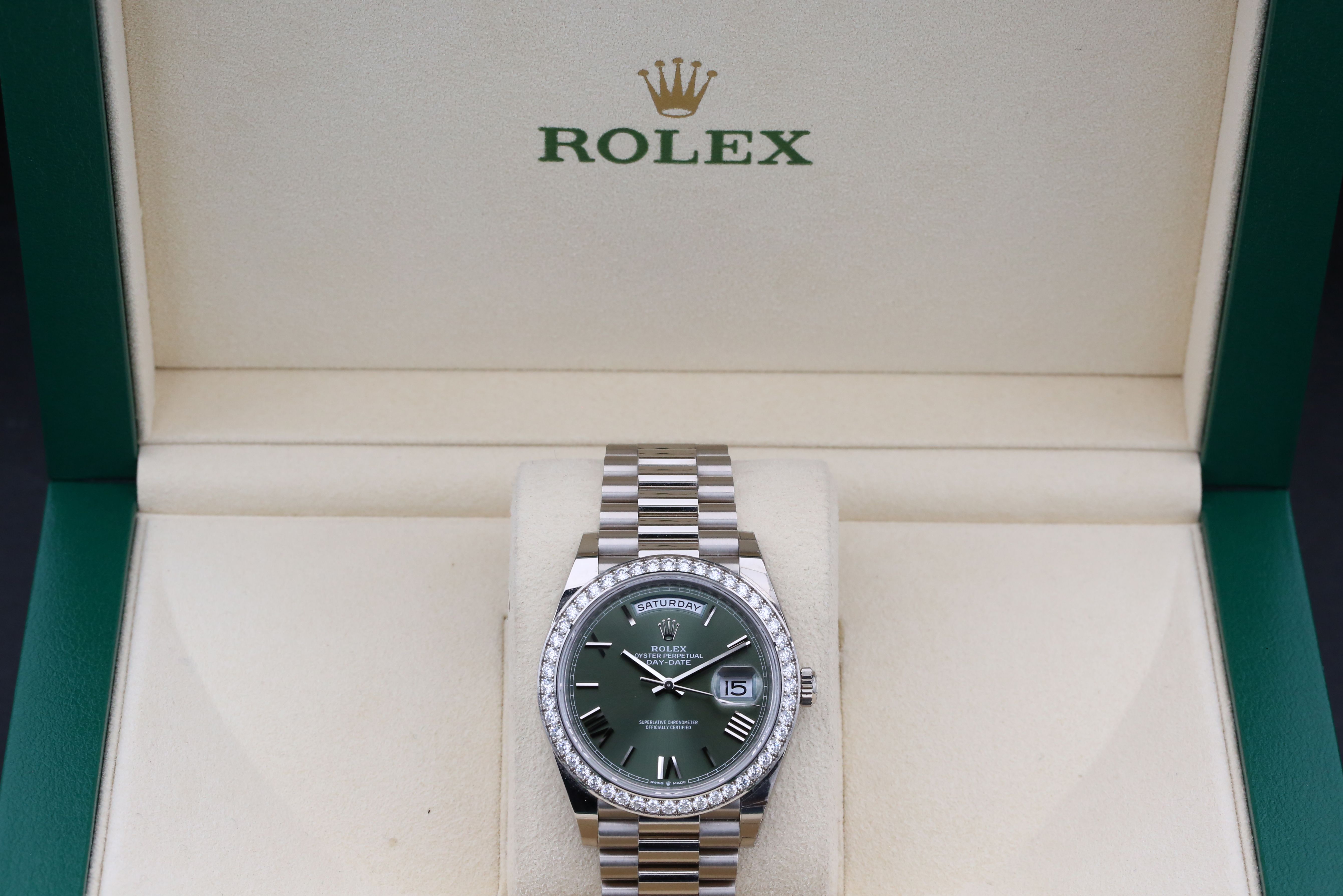 Rolex Day-Date 40 228349 RBR Thumbnail 4