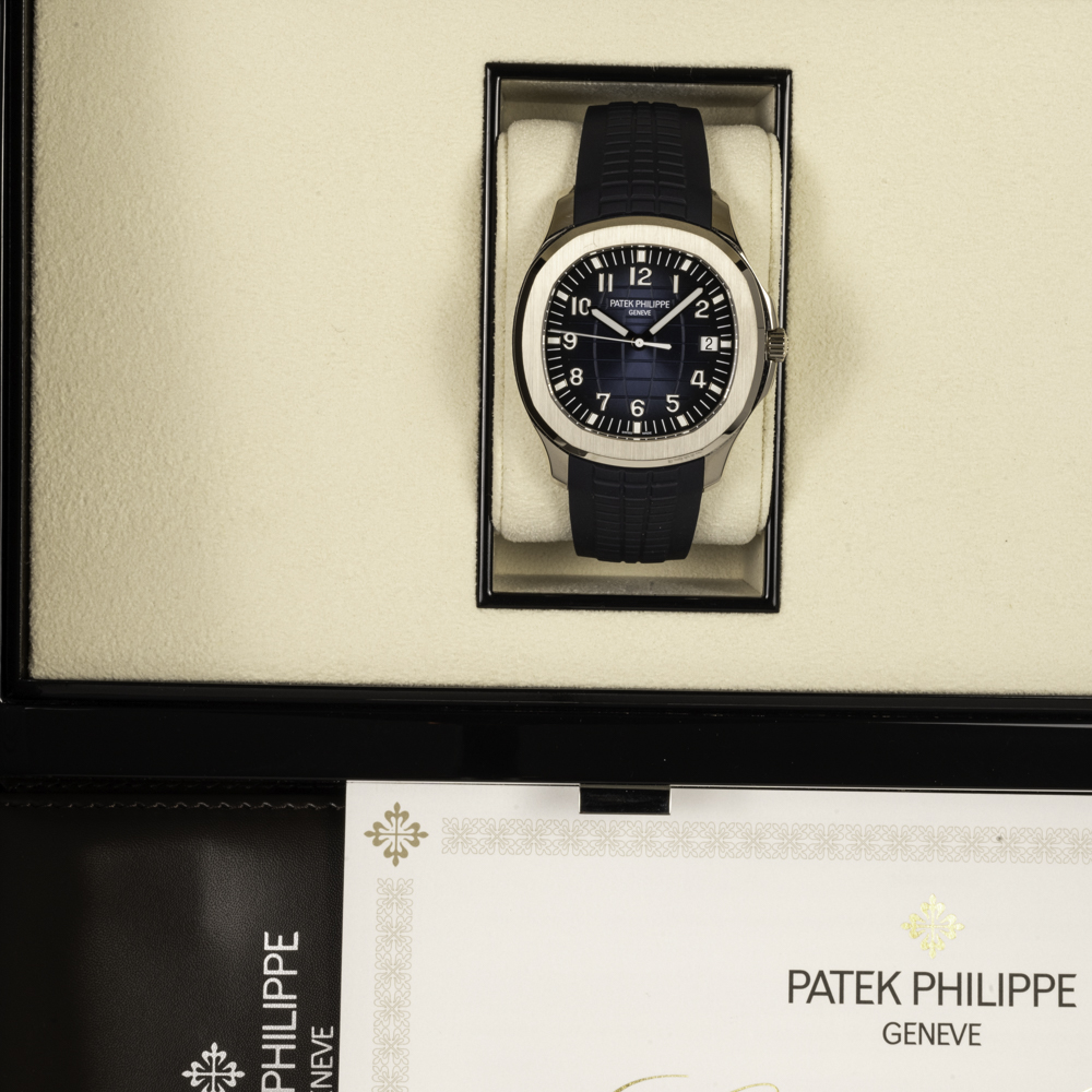 Patek Philippe Aquanaut 5168G-001 Thumbnail 5