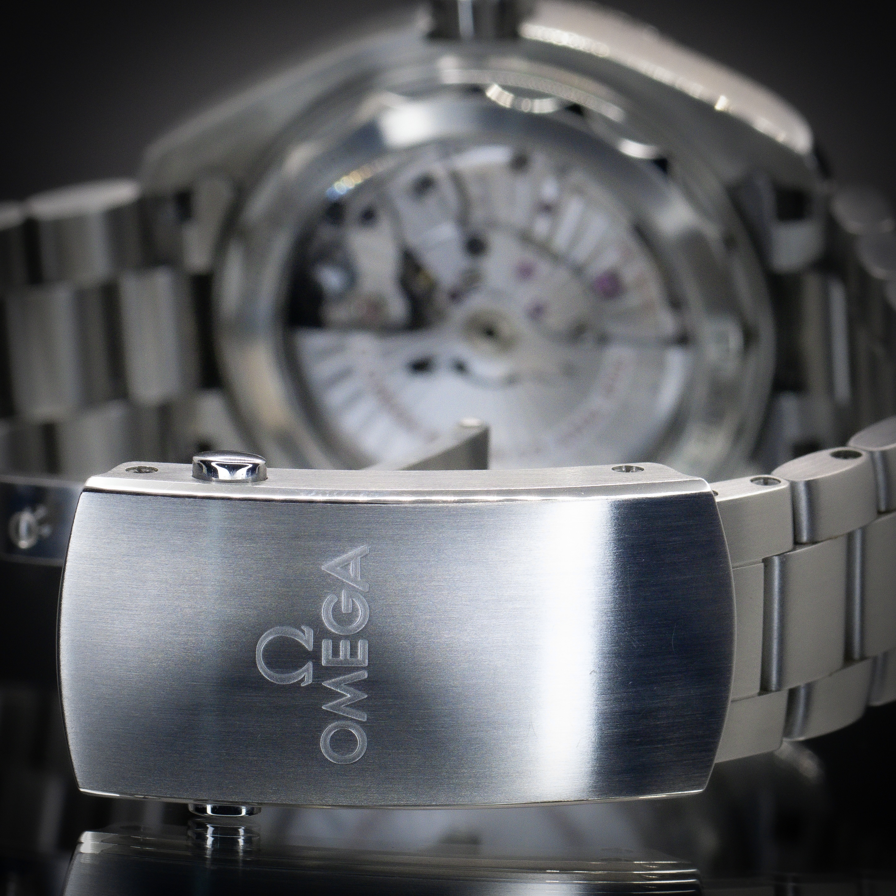 Omega Planet Ocean 215.30.44.22.01.001 Thumbnail 7