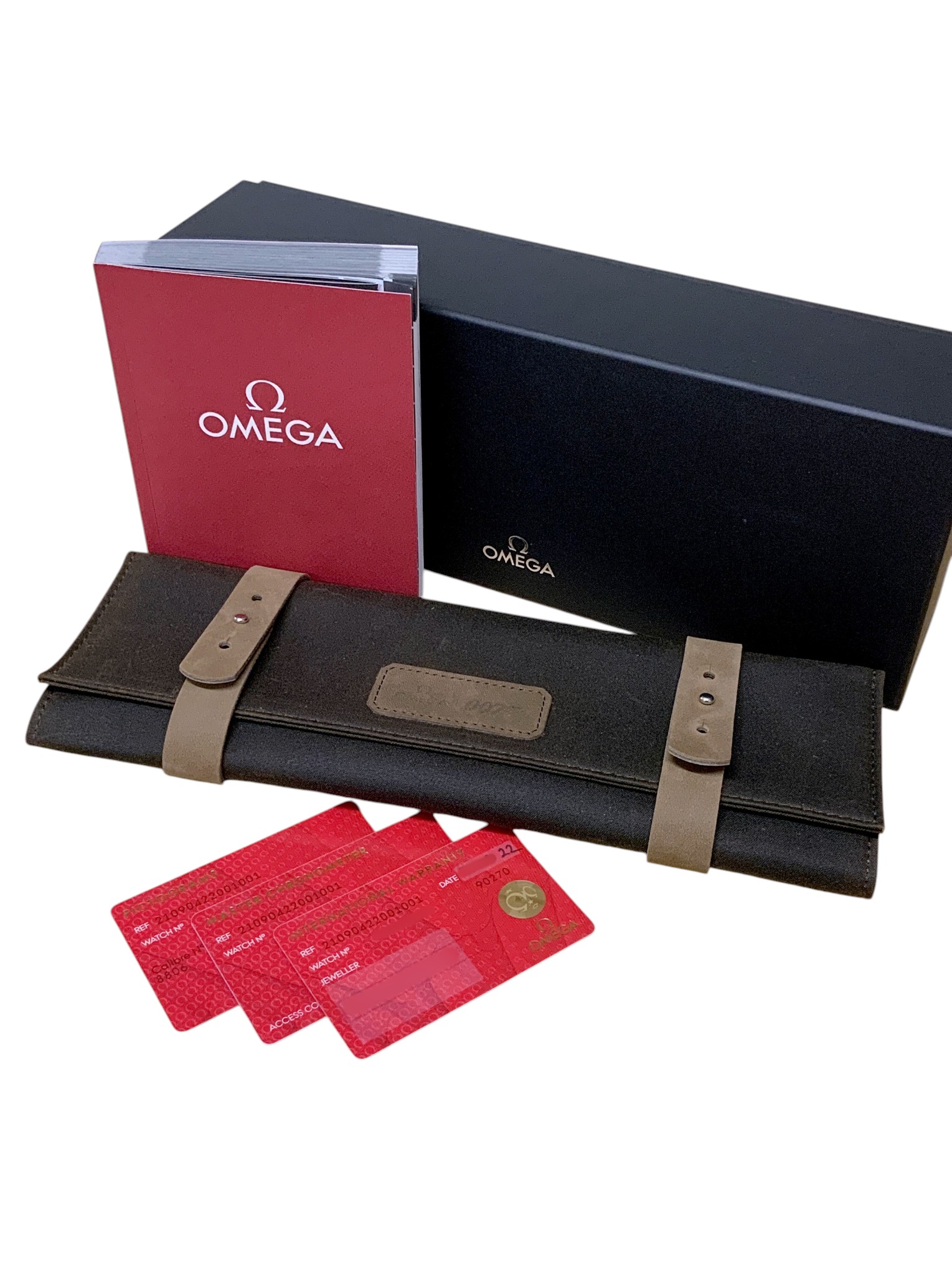 Omega Seamaster Diver 300m - James Bond Edition 210.90.42.20.01.001 Thumbnail 4
