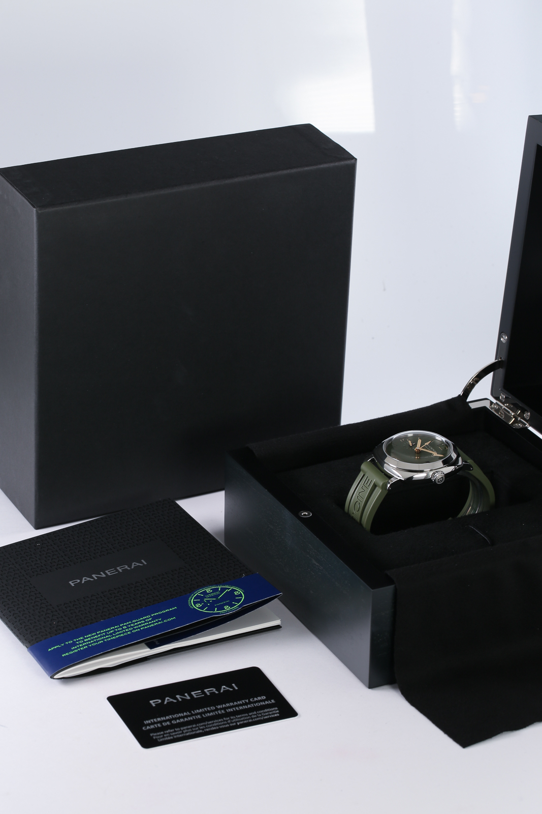 Panerai Radiomir GMT PAM00998 Thumbnail 5