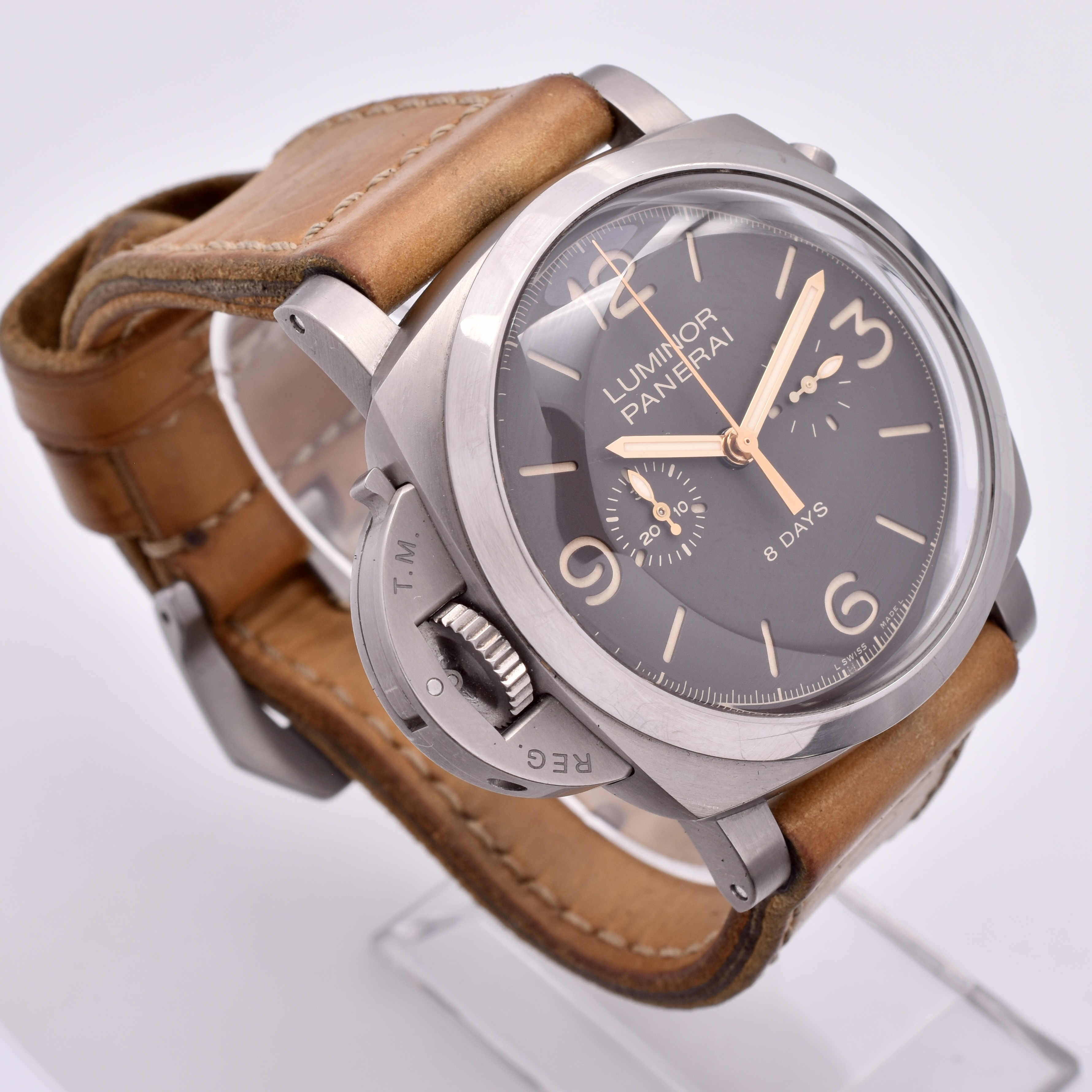 Panerai Luminor 1950 PAM00579 Thumbnail 2