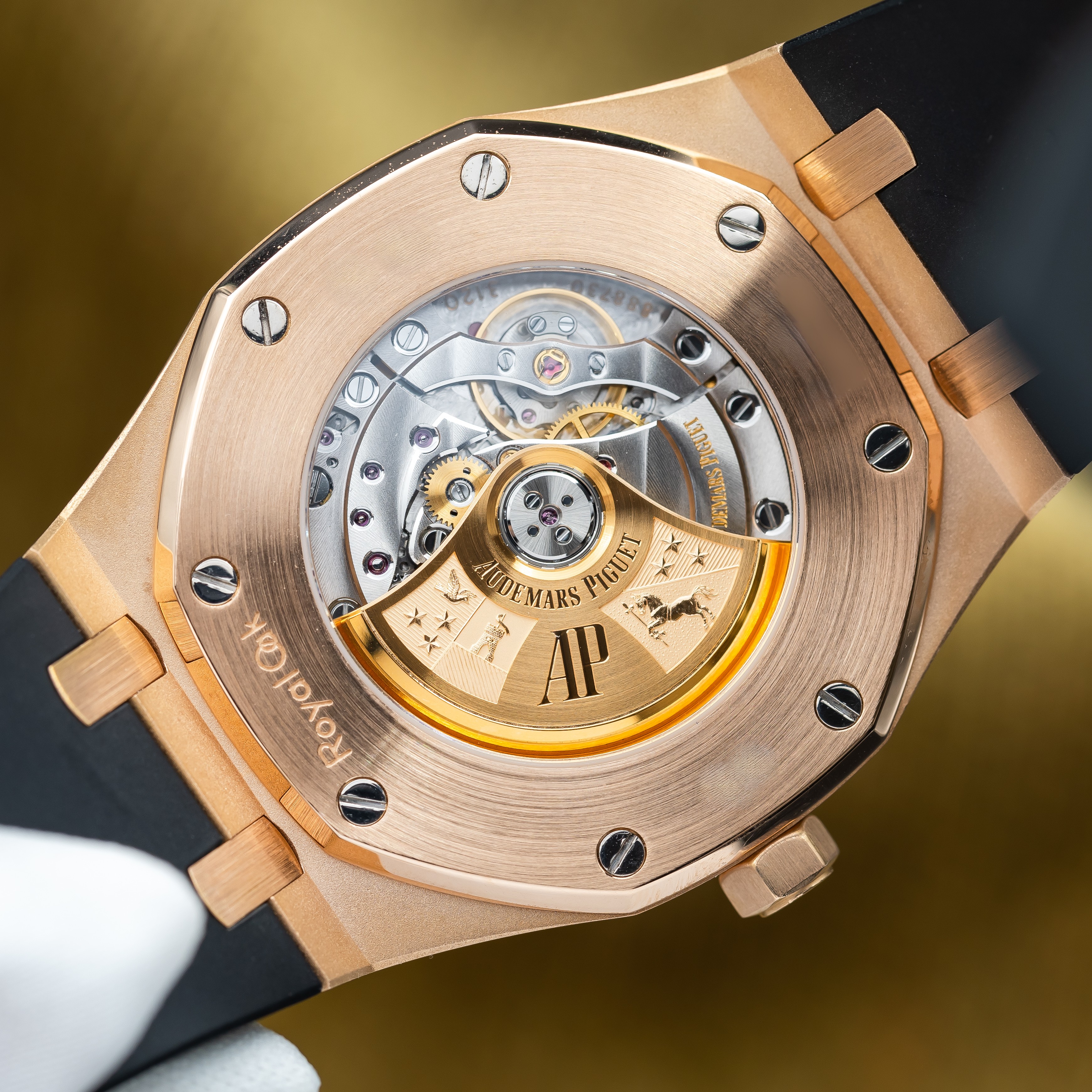 Audemars Piguet Royal Oak 15400OR.OO.D088CR.01 Thumbnail 4