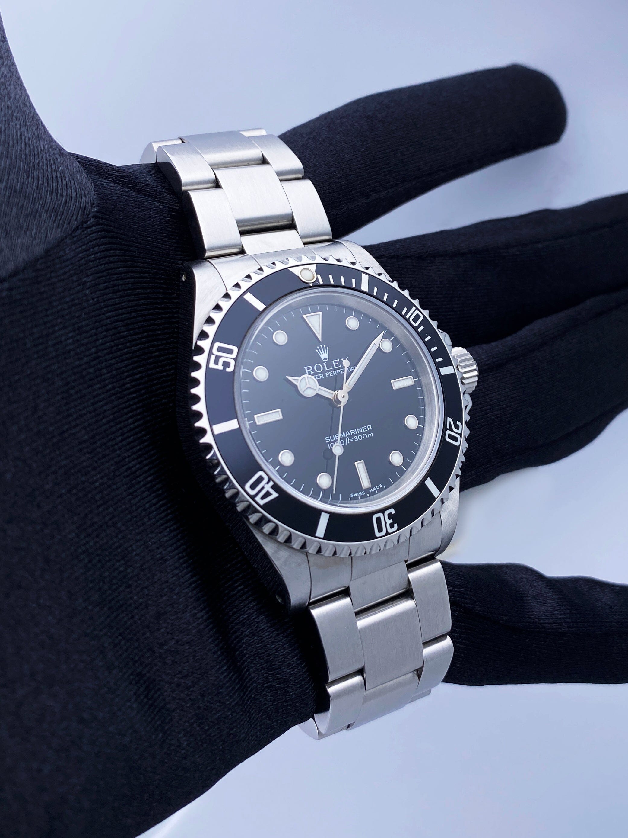 Rolex Submariner 14060M Thumbnail 3