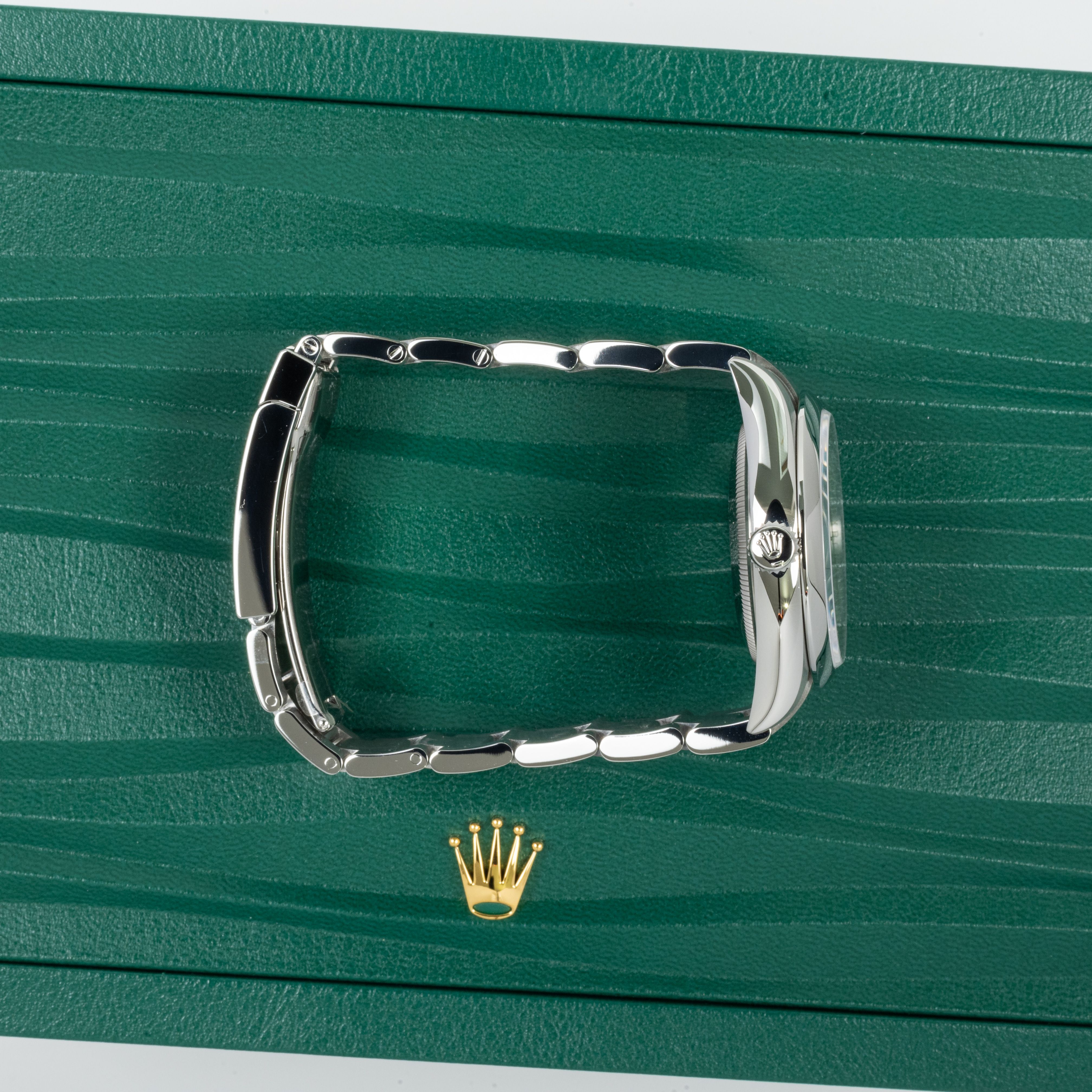 Rolex Oyster Perpetual 126000 Thumbnail 2