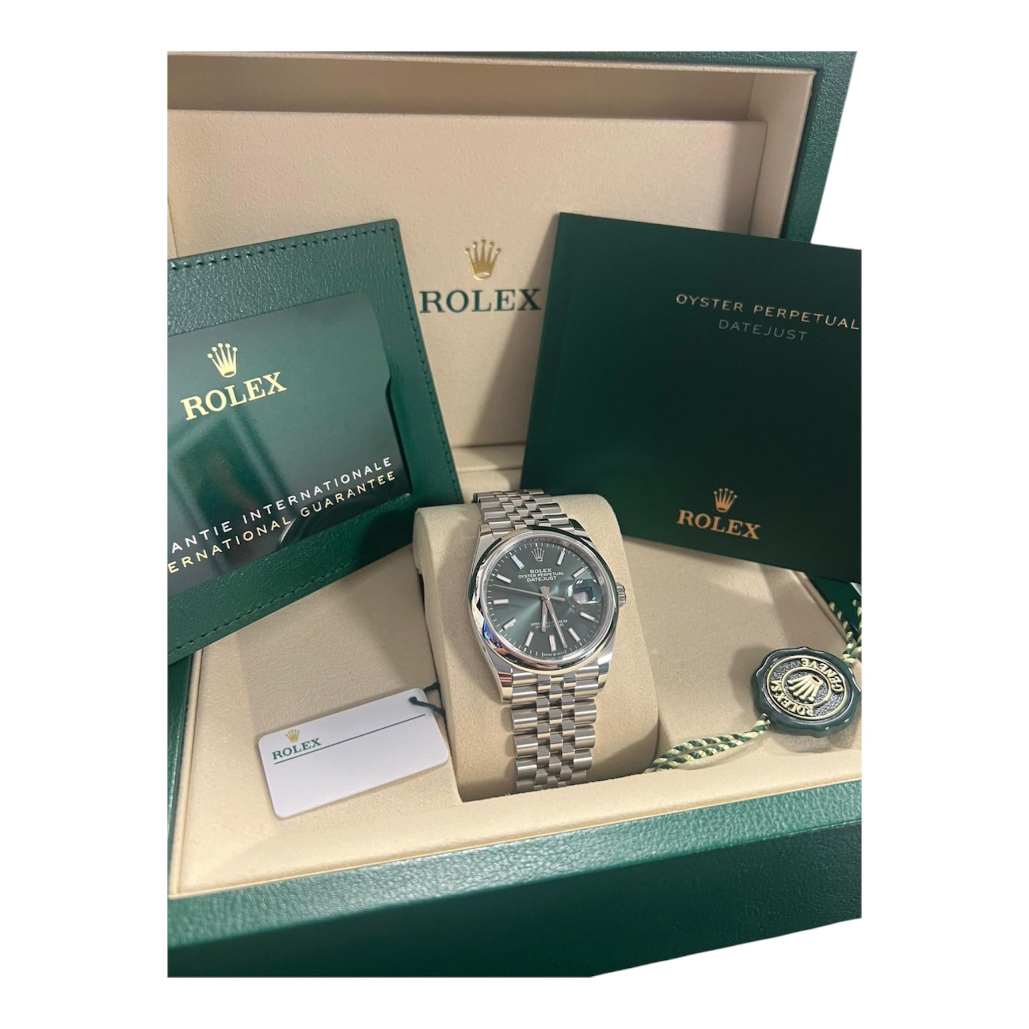 Rolex Datejust 126200 Thumbnail 5