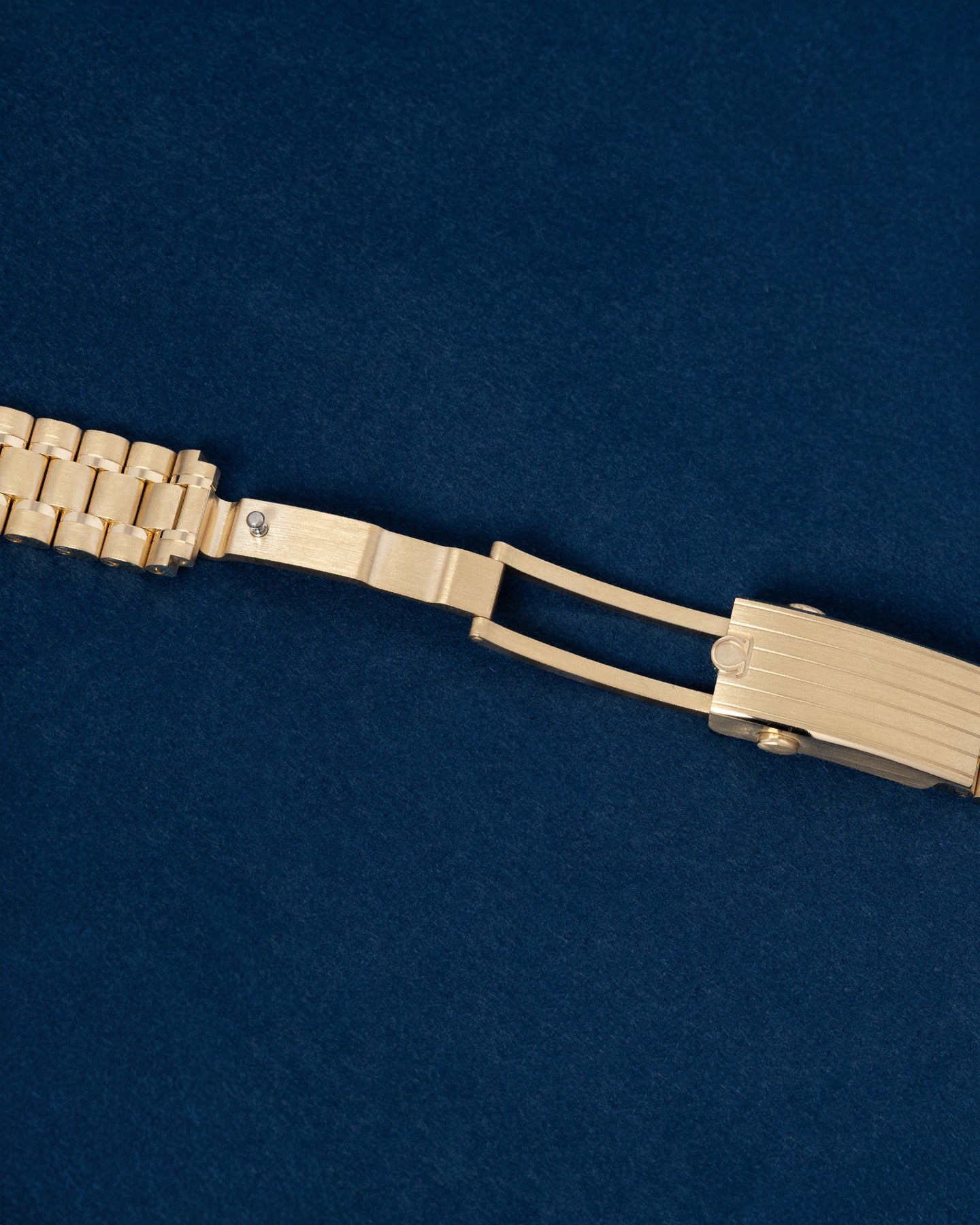 Omega Speedmaster Moonwatch Professional 310.60.42.50.10.001 Thumbnail 4