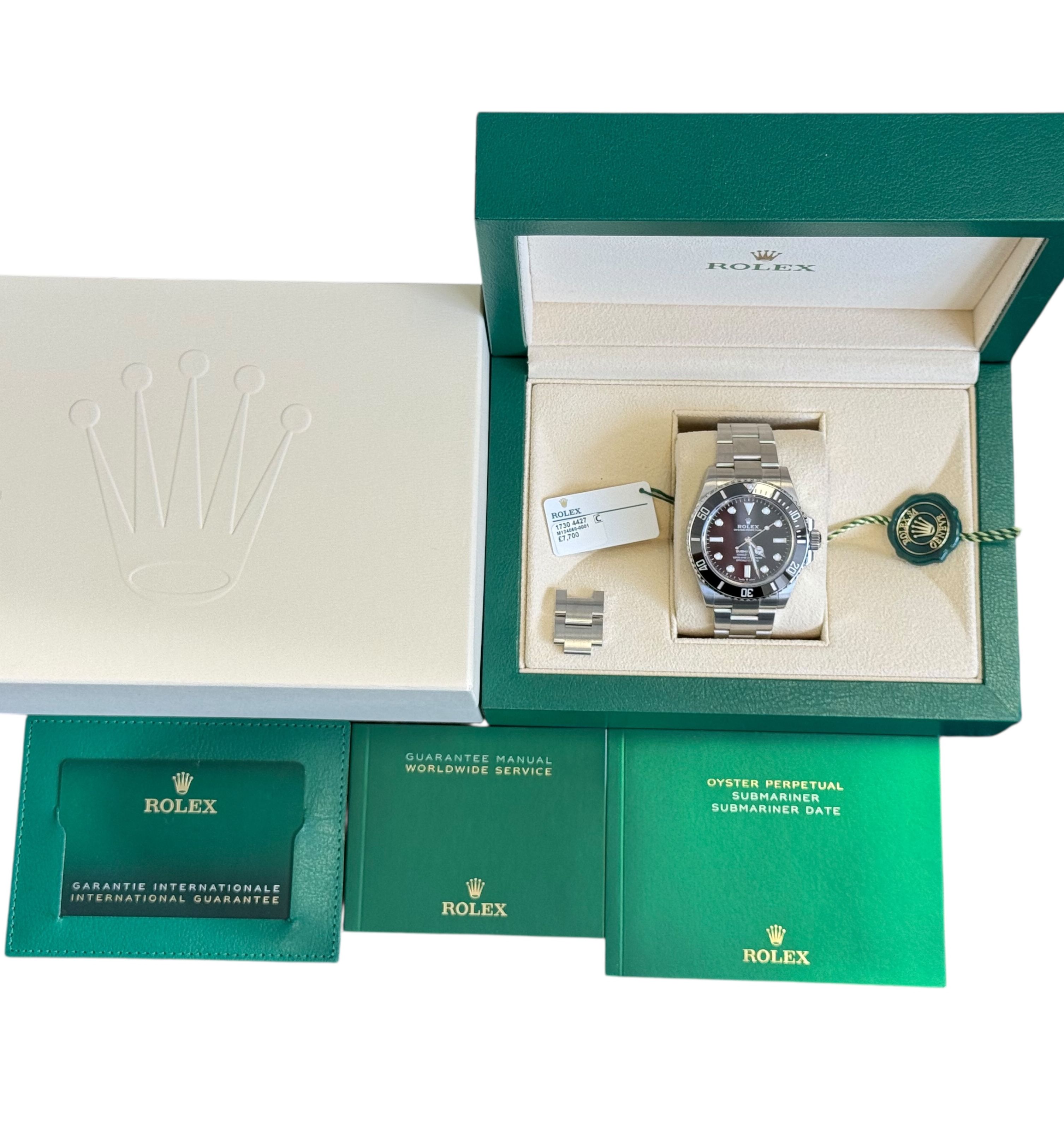 Rolex Submariner 124060 Thumbnail 5