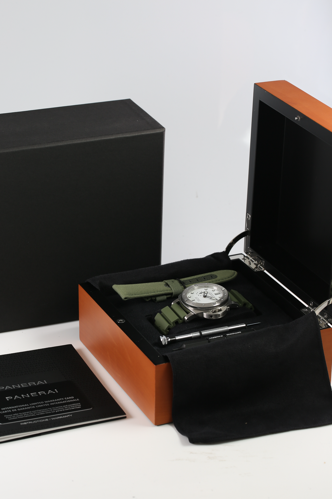 Panerai Submersible QuarantaQuattro PAM01226 Thumbnail 7