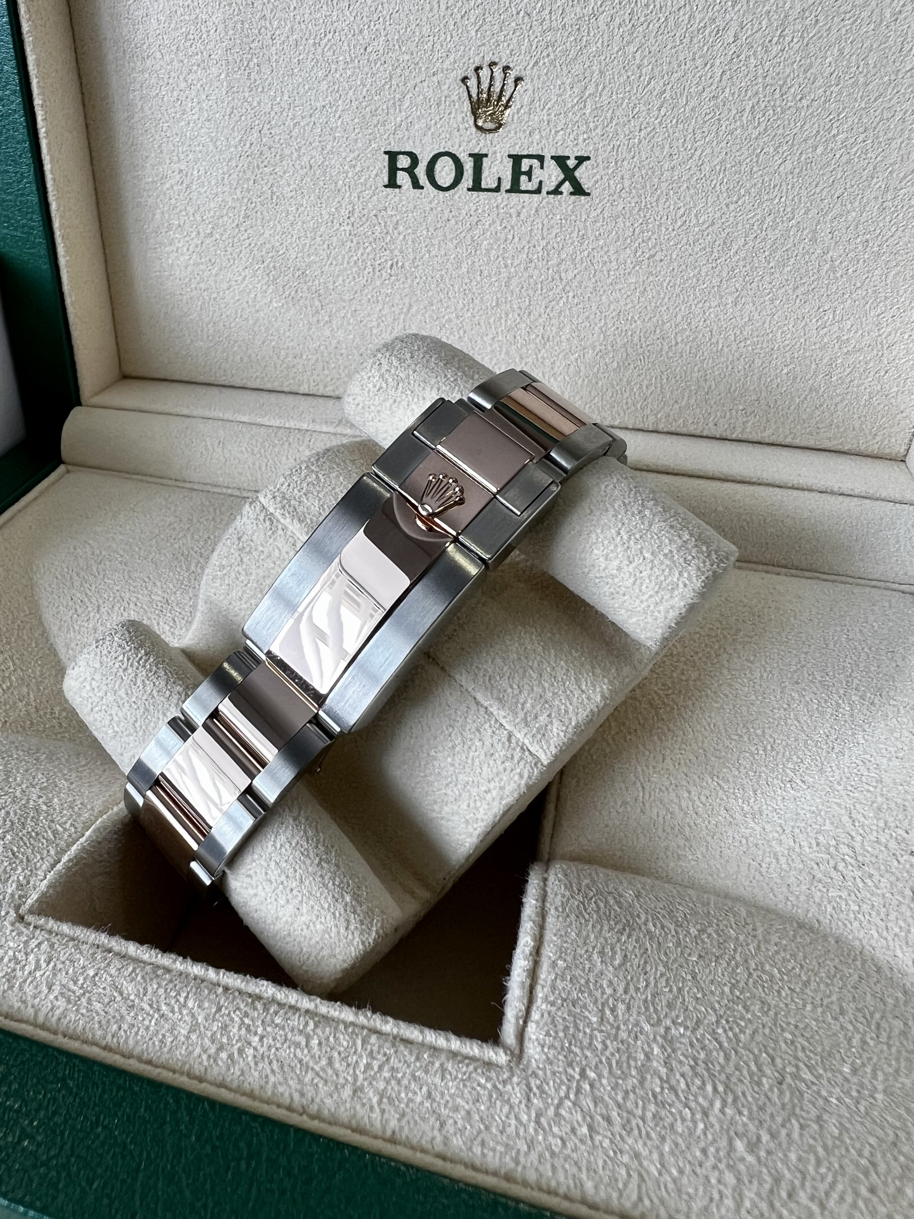 Rolex GMT Master II 126711 CHNR Thumbnail 3
