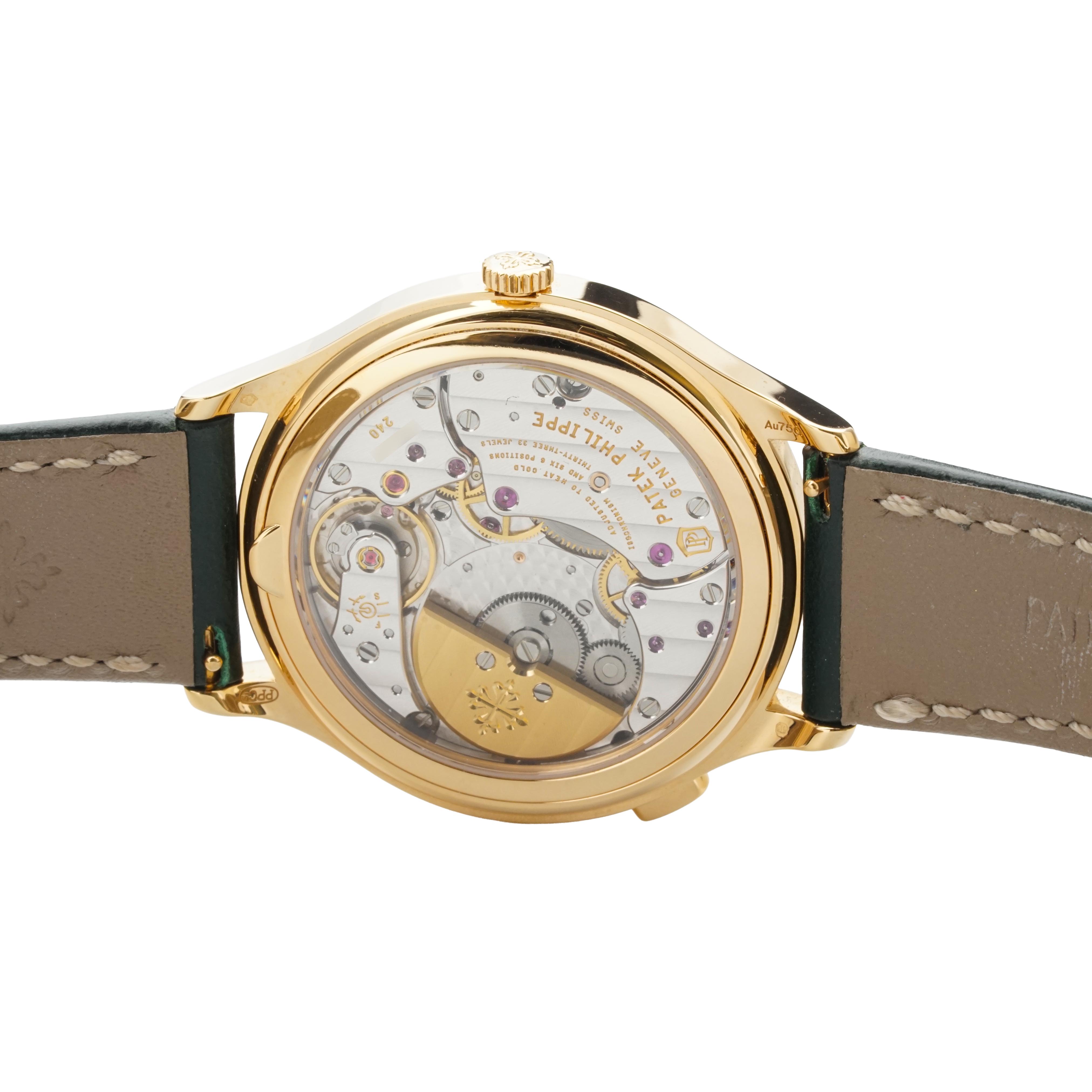 Patek Philippe Complications 7130R-014 Thumbnail 4