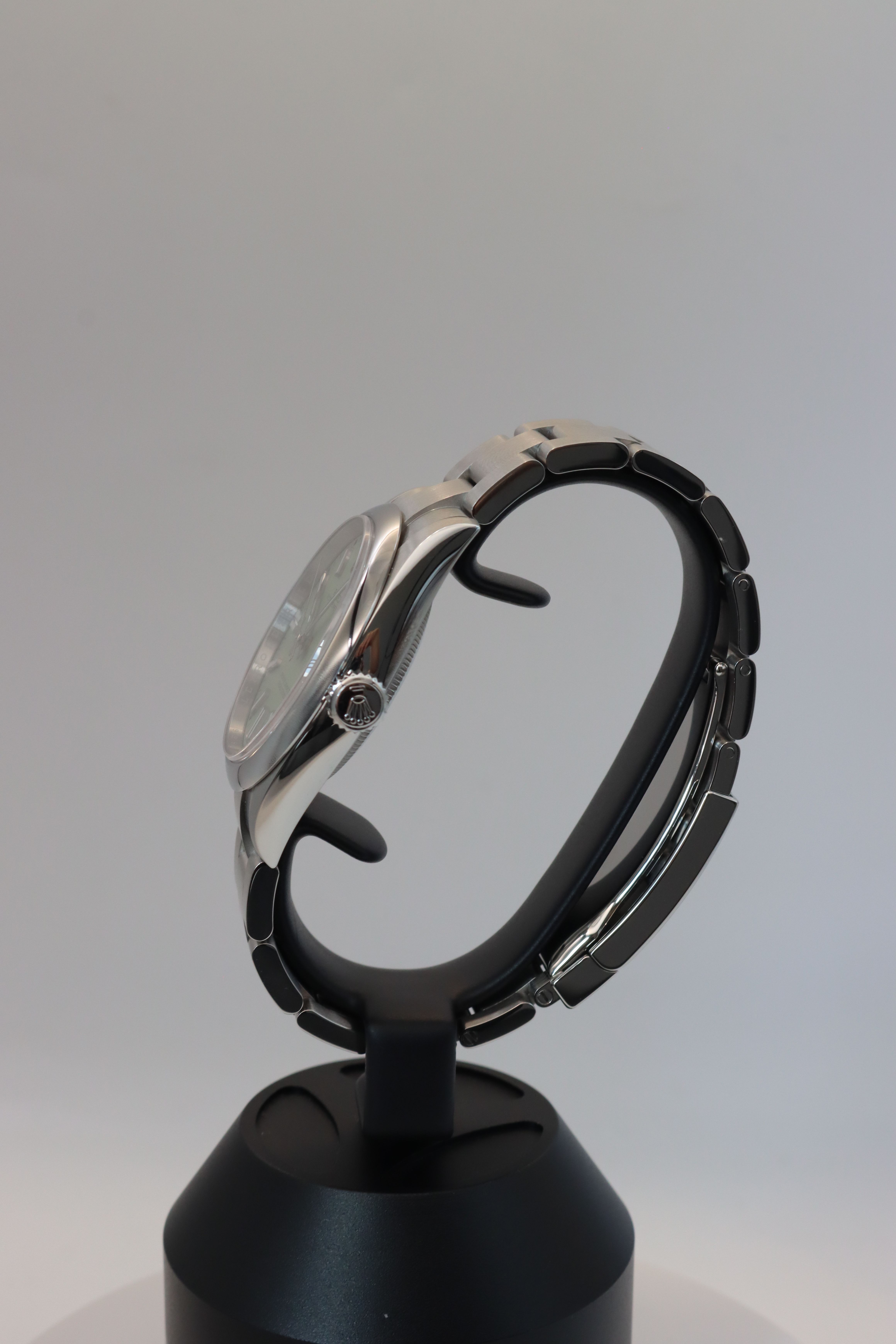 Rolex Oyster Perpetual 41 134300 Thumbnail 2