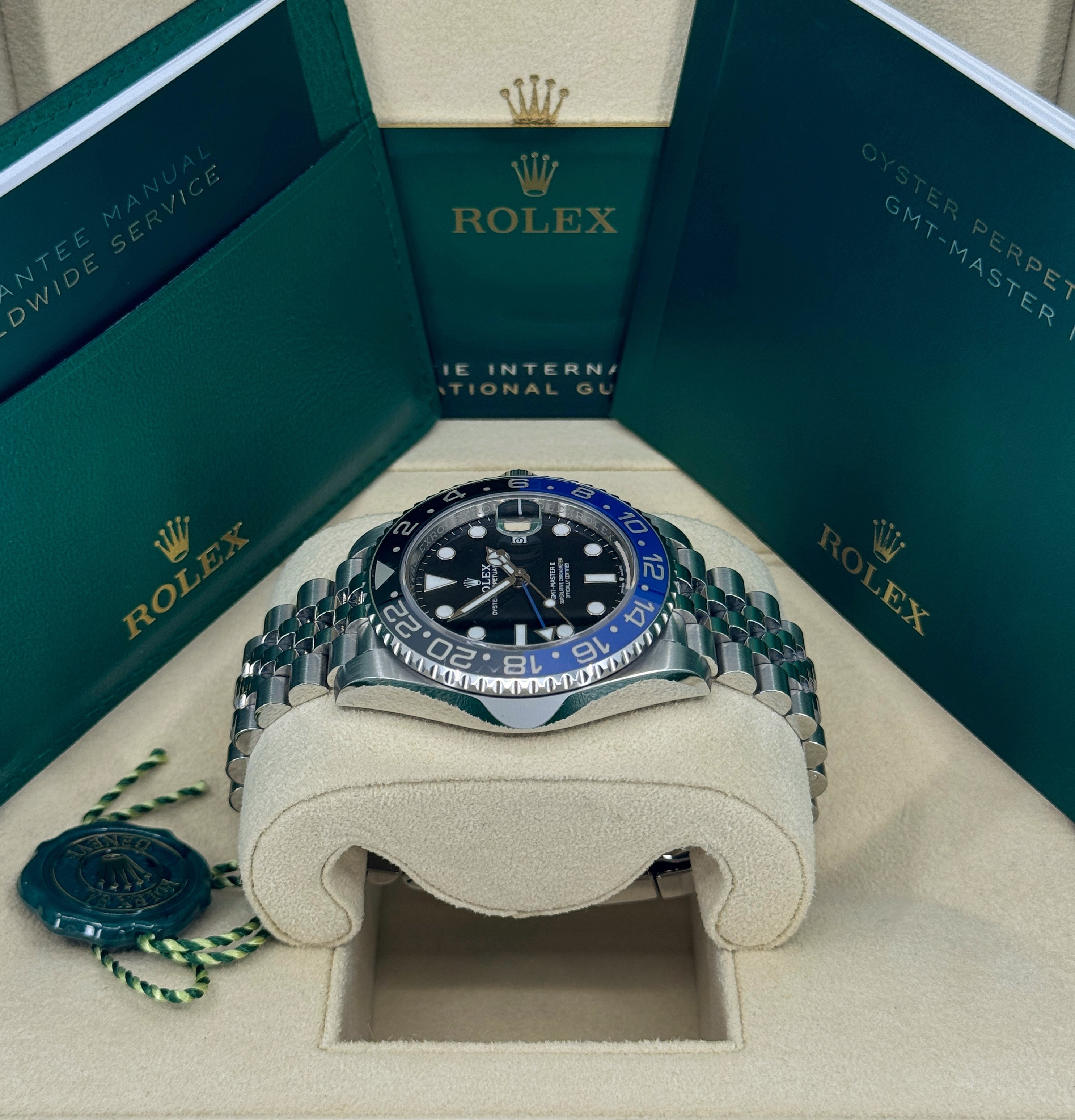 Rolex GMT Master II 126710 BLNR Thumbnail 2