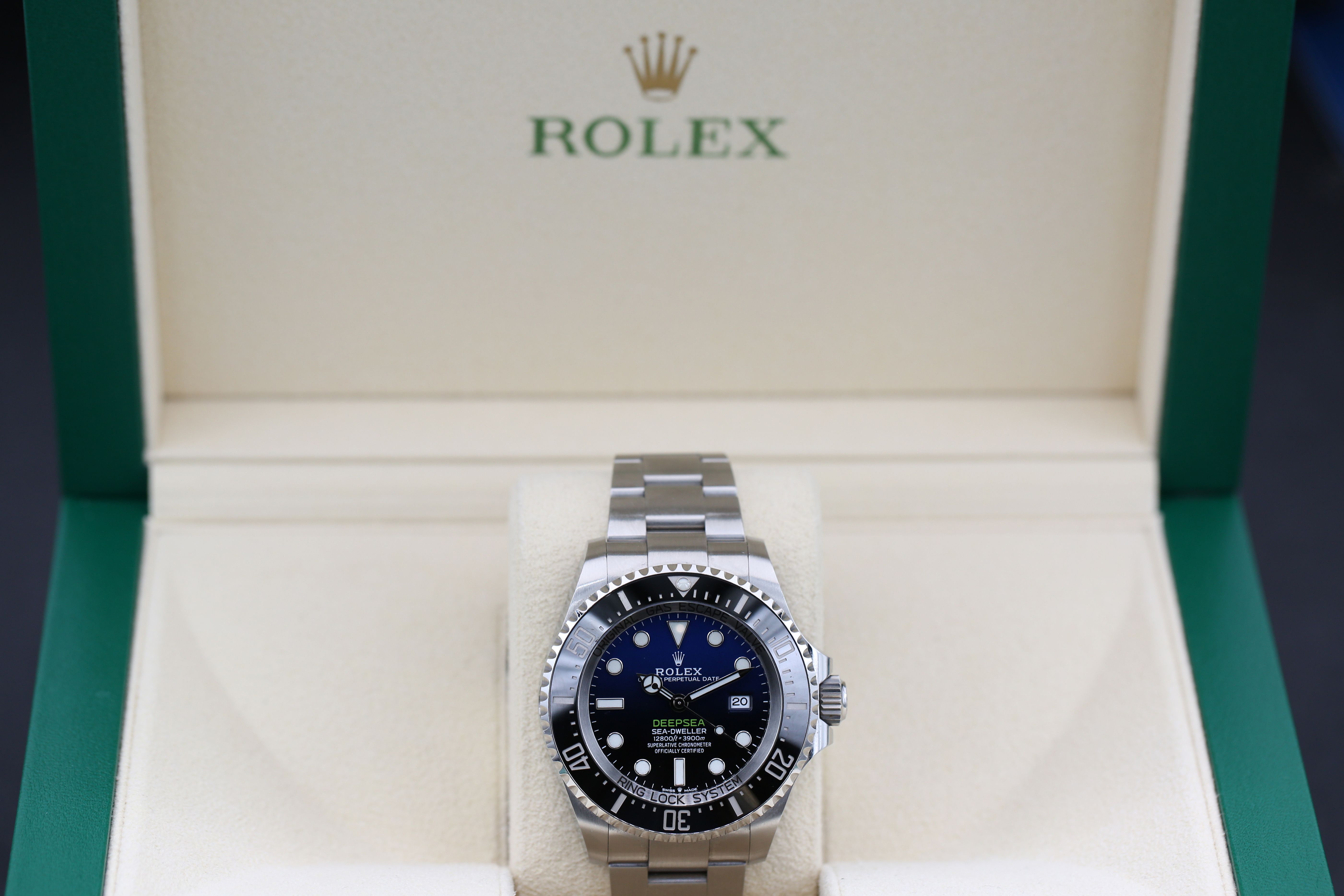 Rolex Deepsea 126660 - D-Blue Thumbnail 4