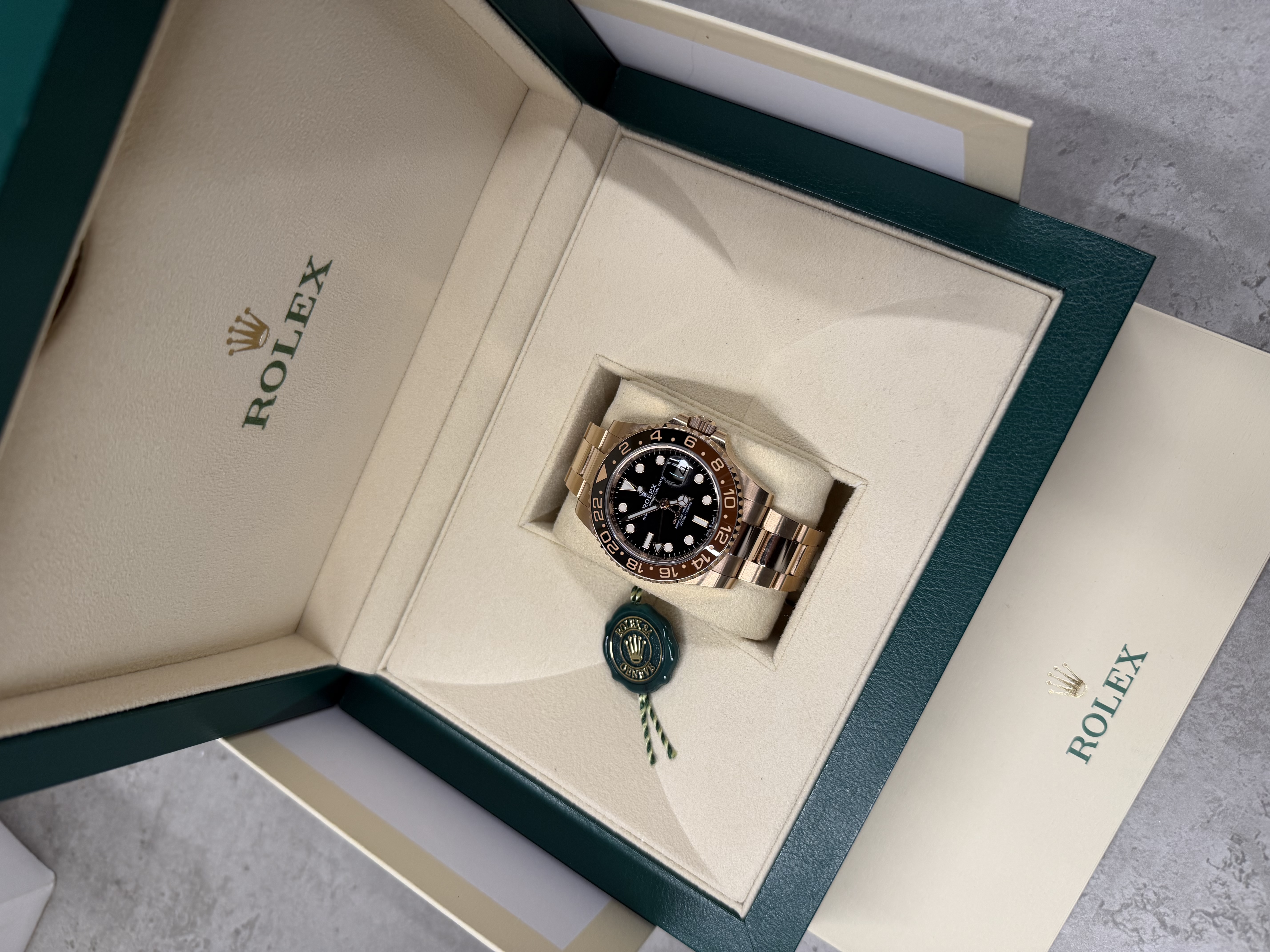 Rolex GMT Master II 126715 CHNR Thumbnail 6