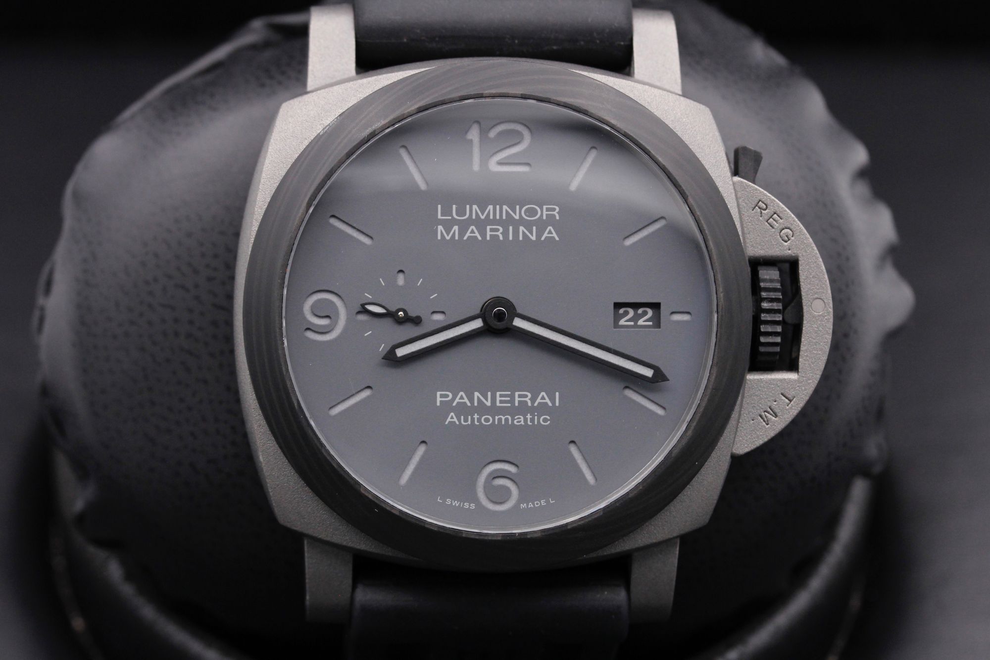 Panerai Luminor Marina Carbotech PAM02661 Thumbnail 1