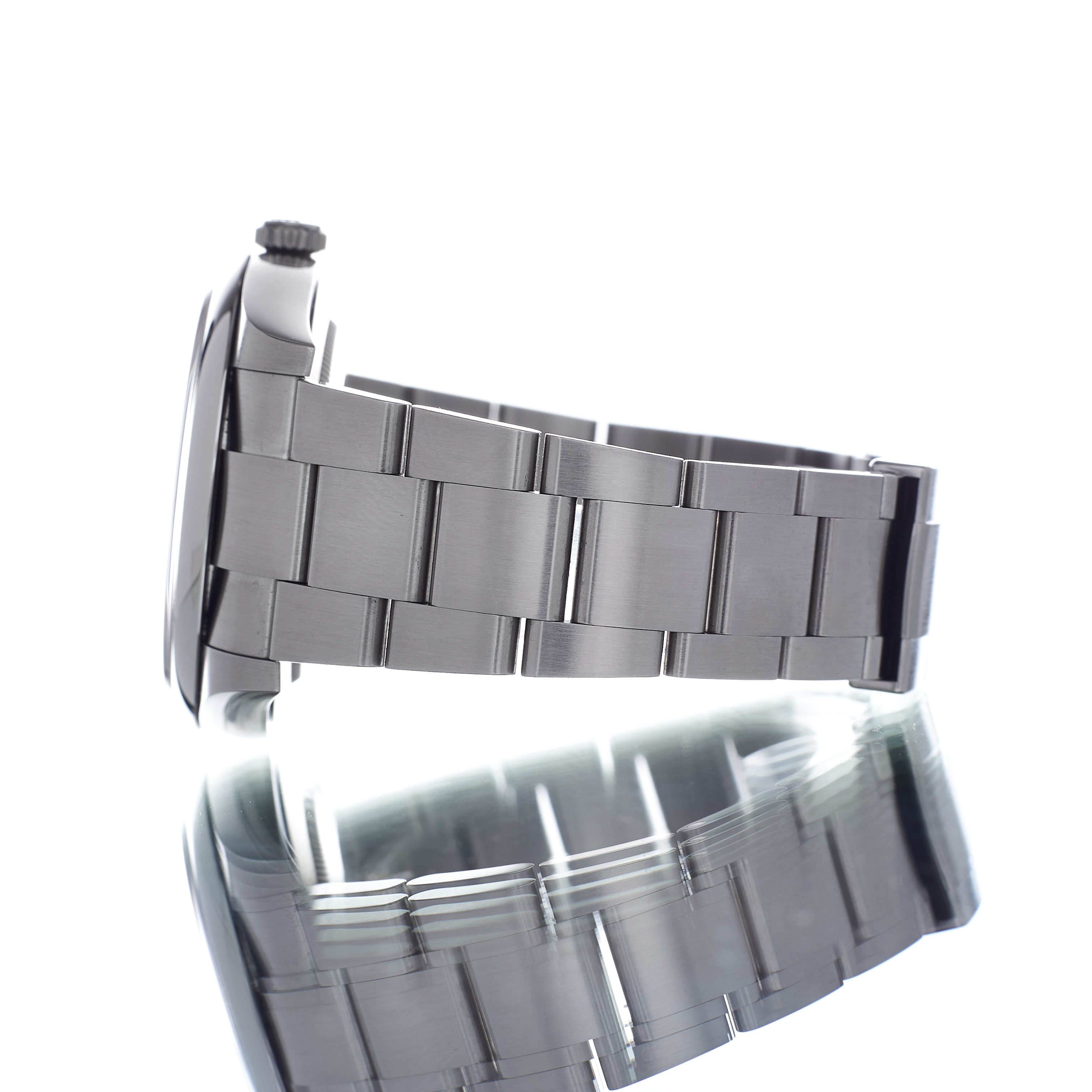 Rolex Oyster Perpetual 124300 Thumbnail 2