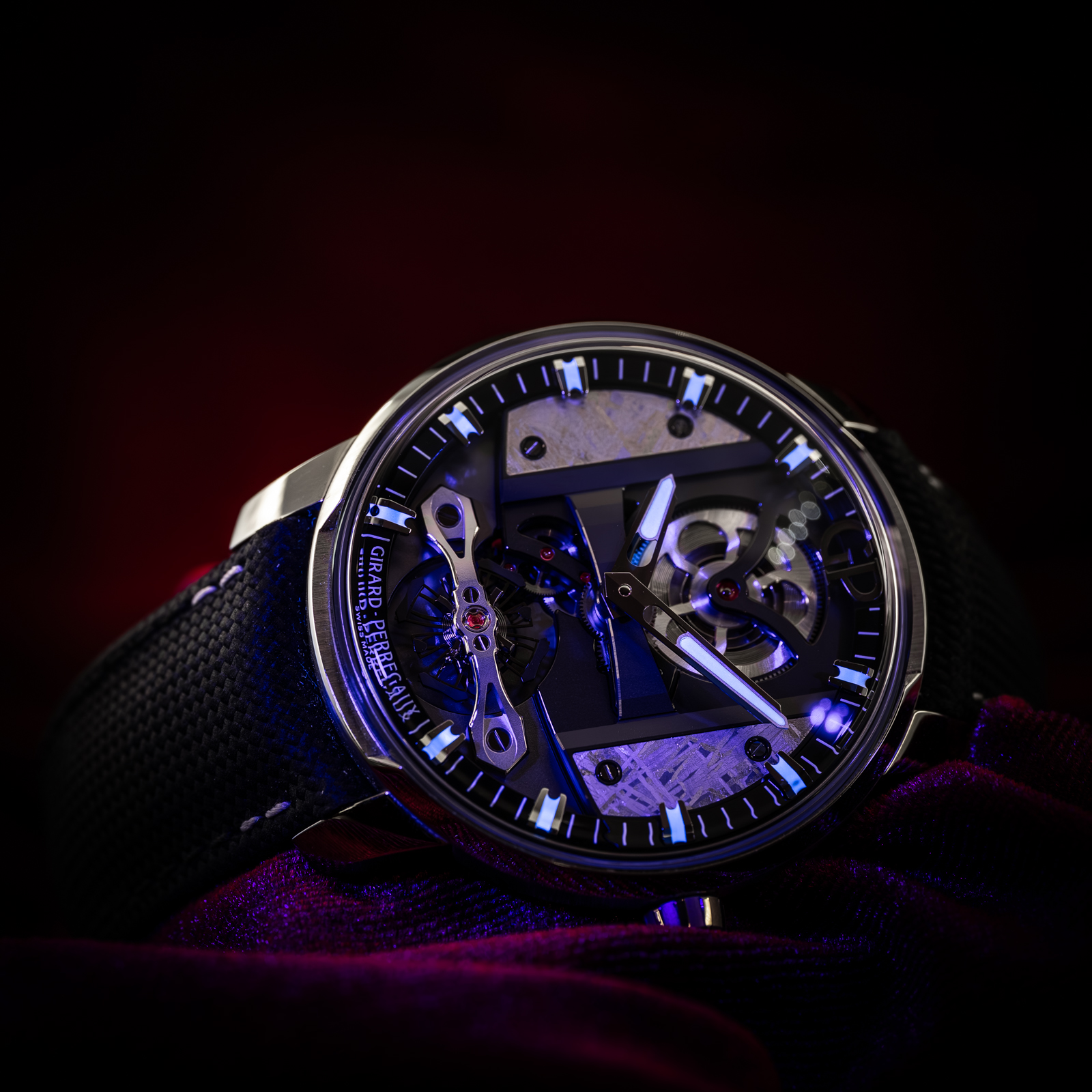 Girard Perregaux Bridges 82000-11-3259-5CX Thumbnail 6