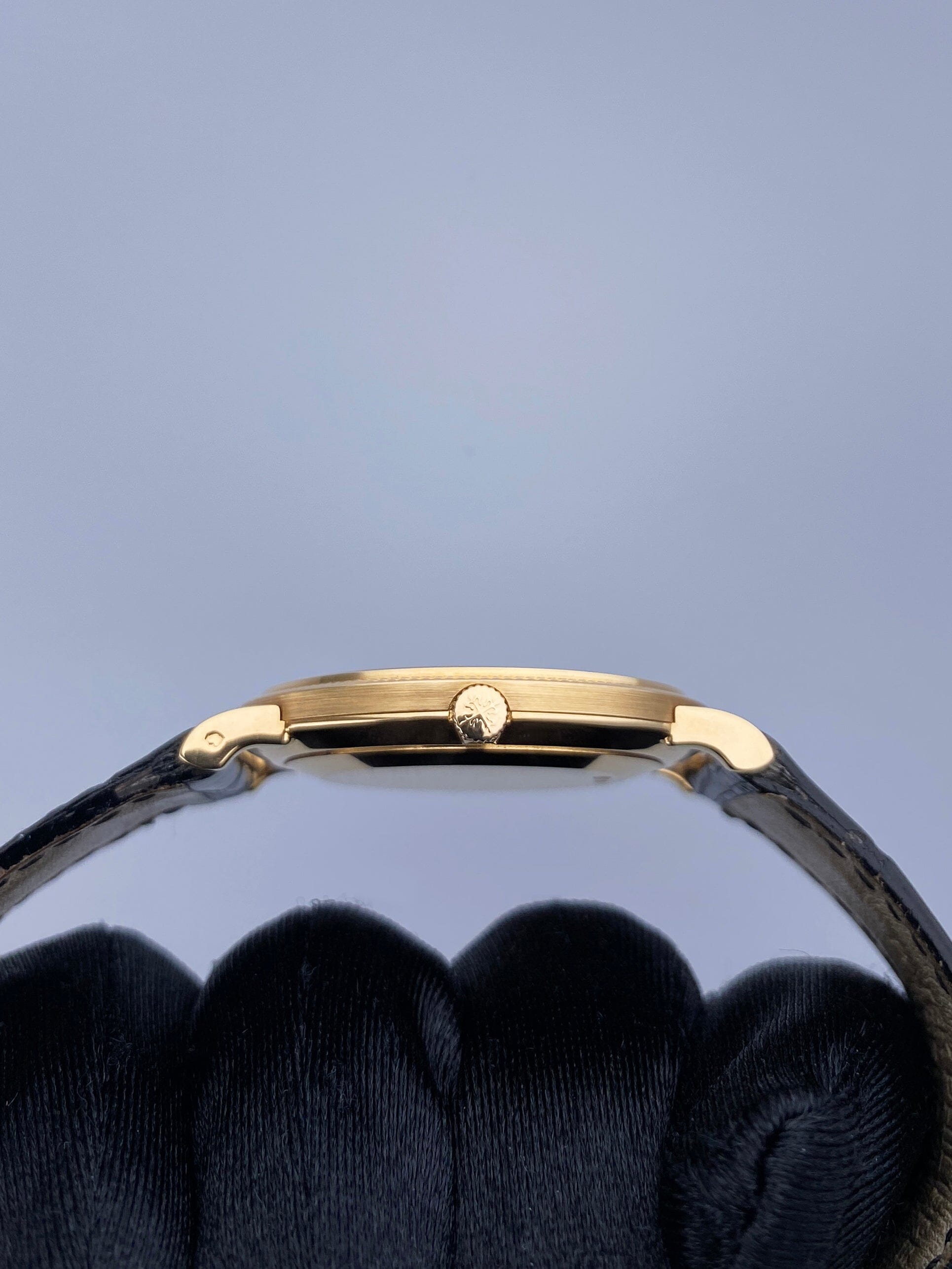 Patek Philippe Calatrava 3919R-001 Thumbnail 4