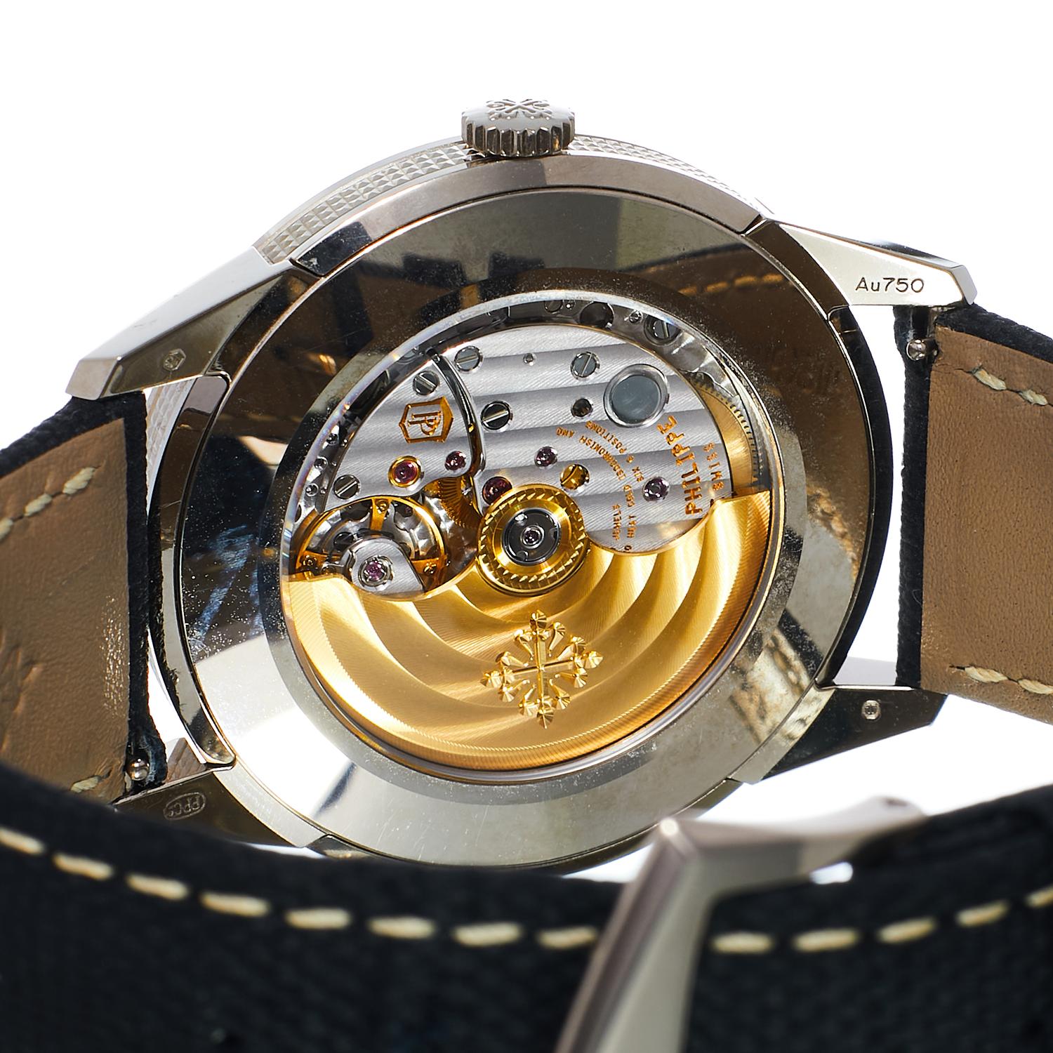 Patek Philippe Calatrava 5226G-001 Thumbnail 4