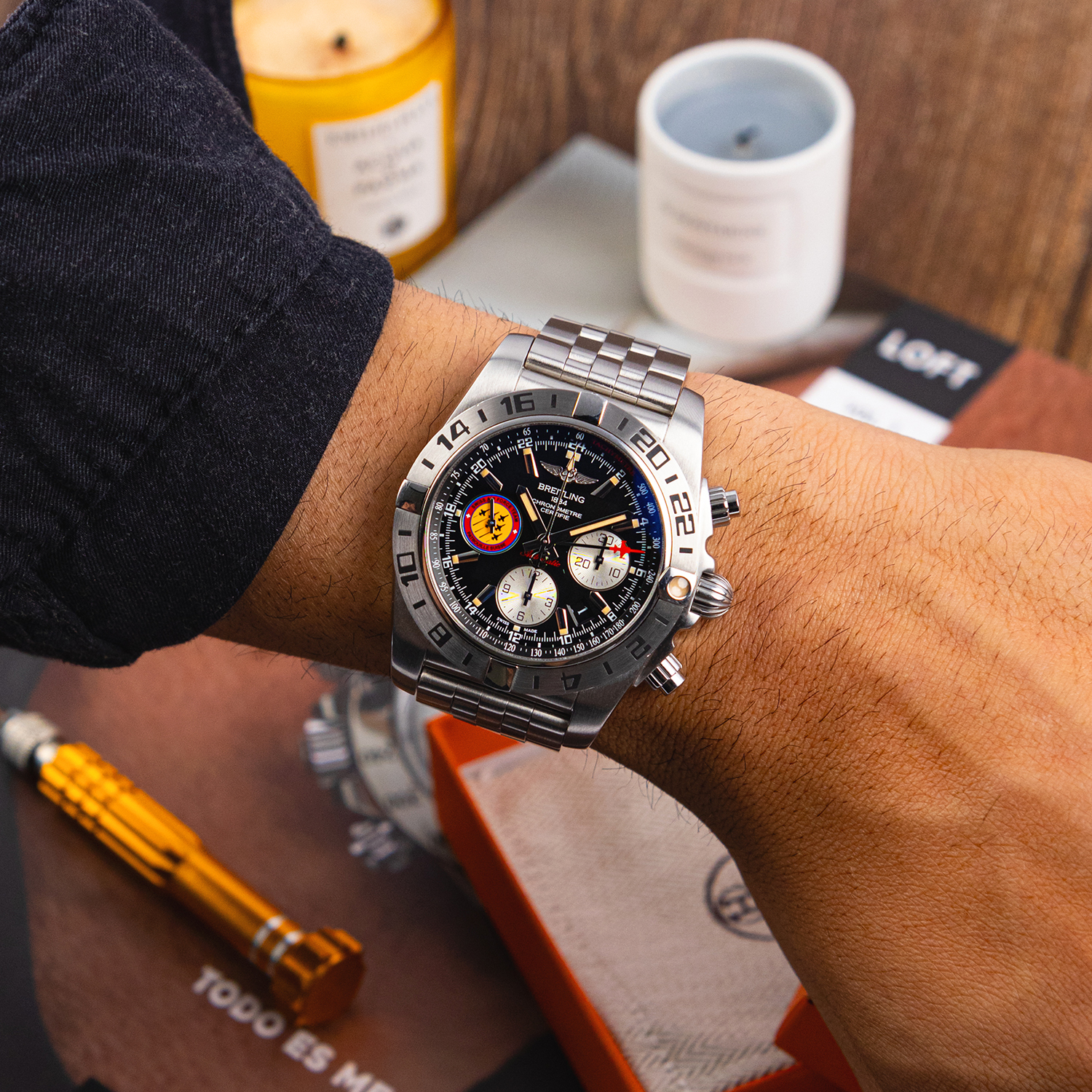 Breitling Chronomat 44 GMT AB0420 Thumbnail 4