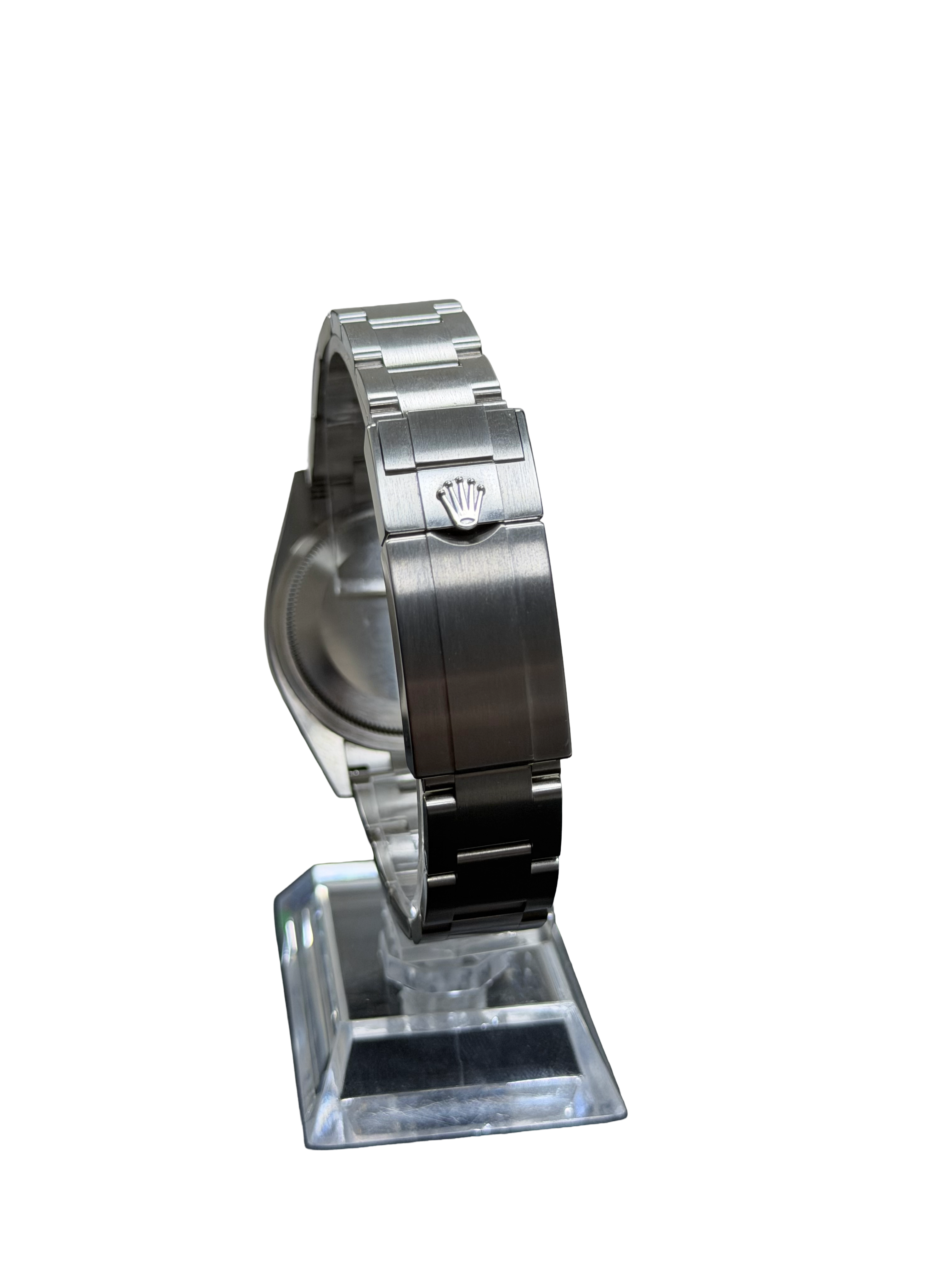 Rolex Explorer 124270 Thumbnail 3