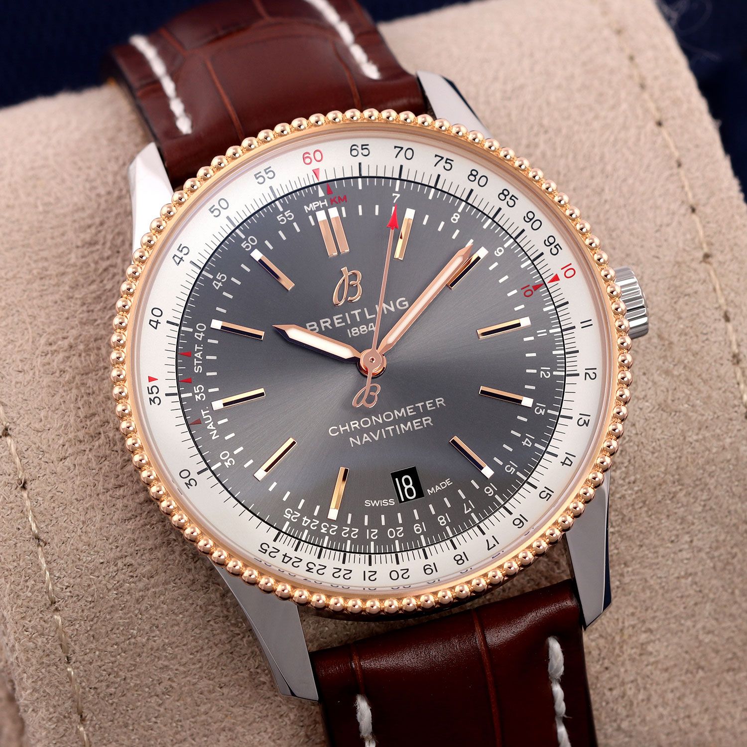 Breitling Navitimer Automatic 41 U17326 Thumbnail 2