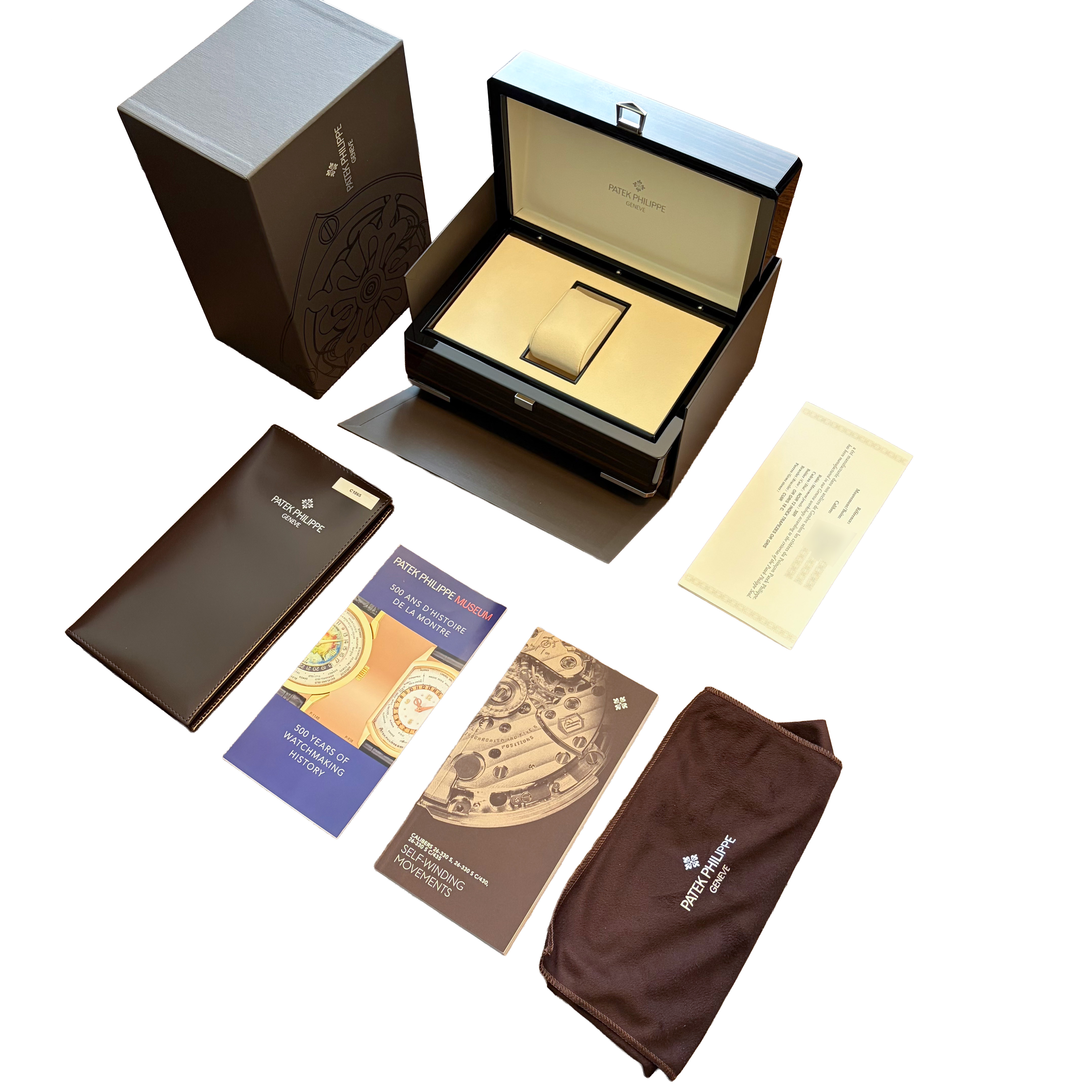 Patek Philippe Calatrava 5227G-010 Thumbnail 5