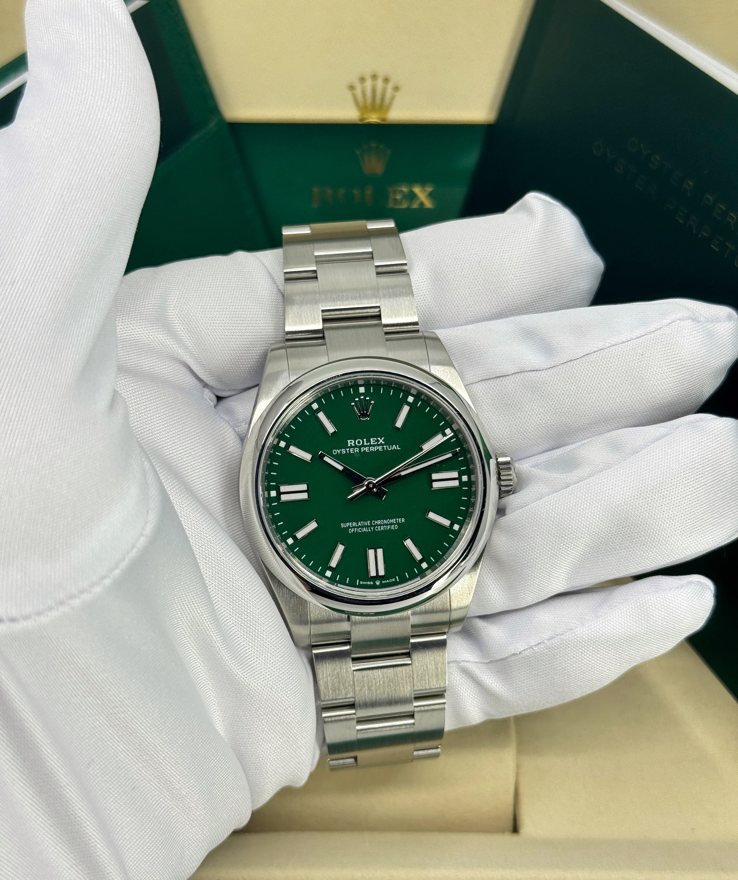 Rolex Oyster Perpetual 41 134300 Thumbnail 6