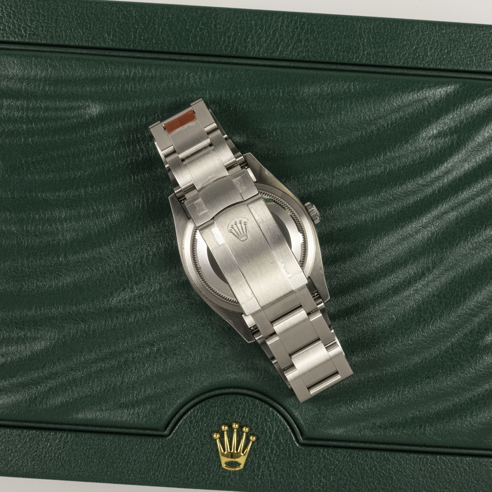 Rolex Oyster Perpetual 126000 Thumbnail 3