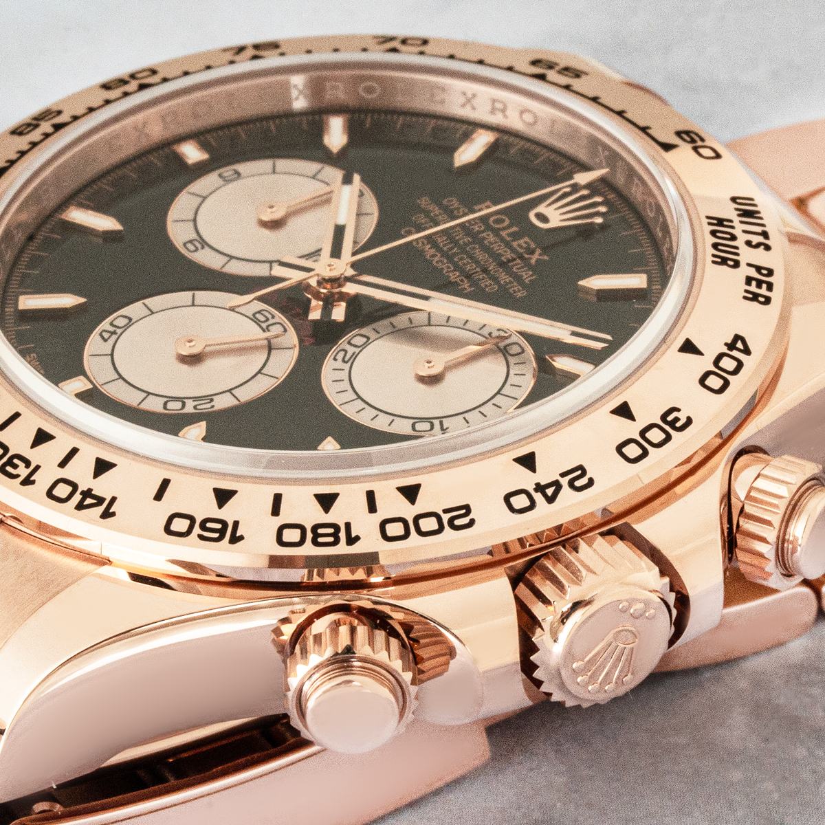 Rolex Daytona 126505 Thumbnail 2