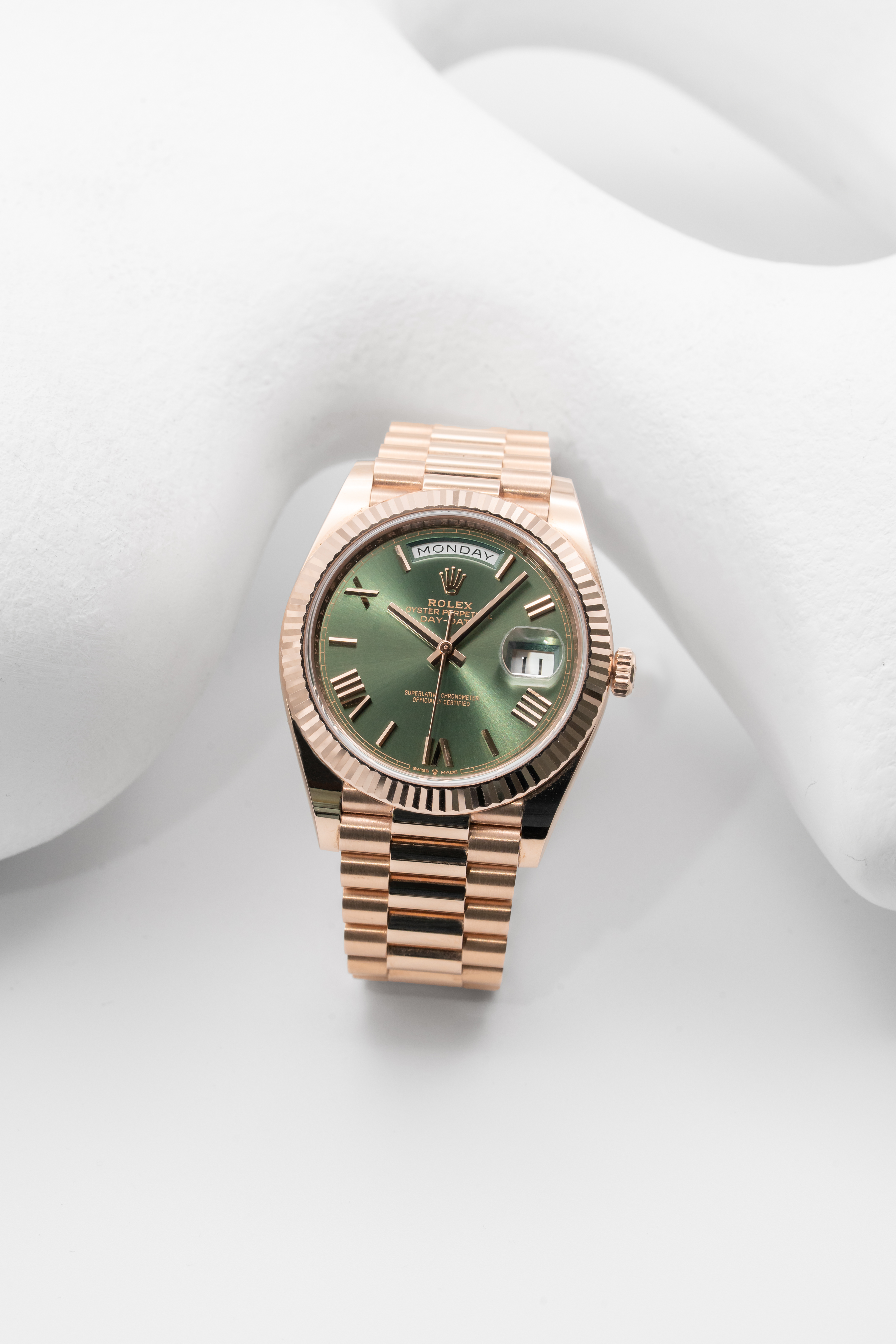 Rolex Day-Date 40 228235 Thumbnail 6