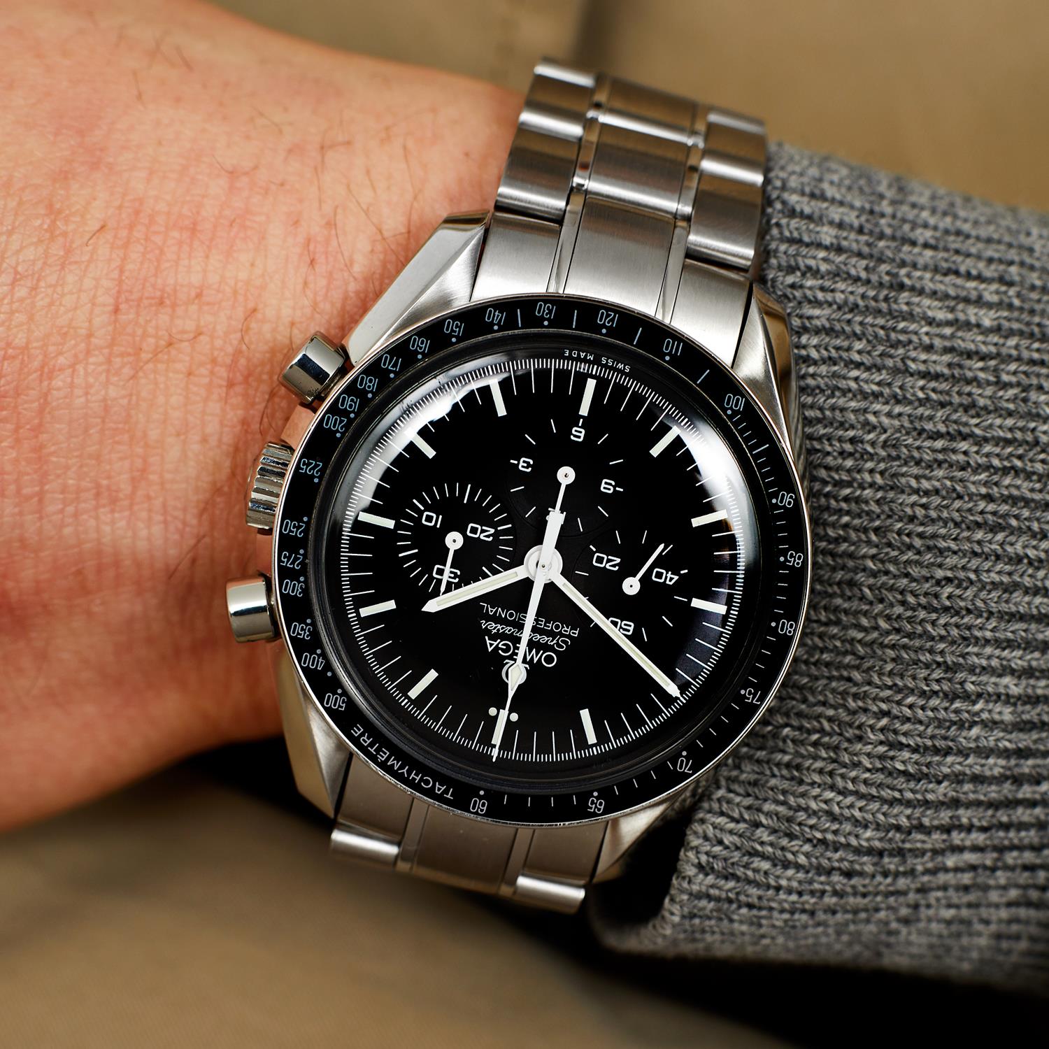 Omega Speedmaster Moonwatch 311.30.42.30.01.005 Thumbnail 5