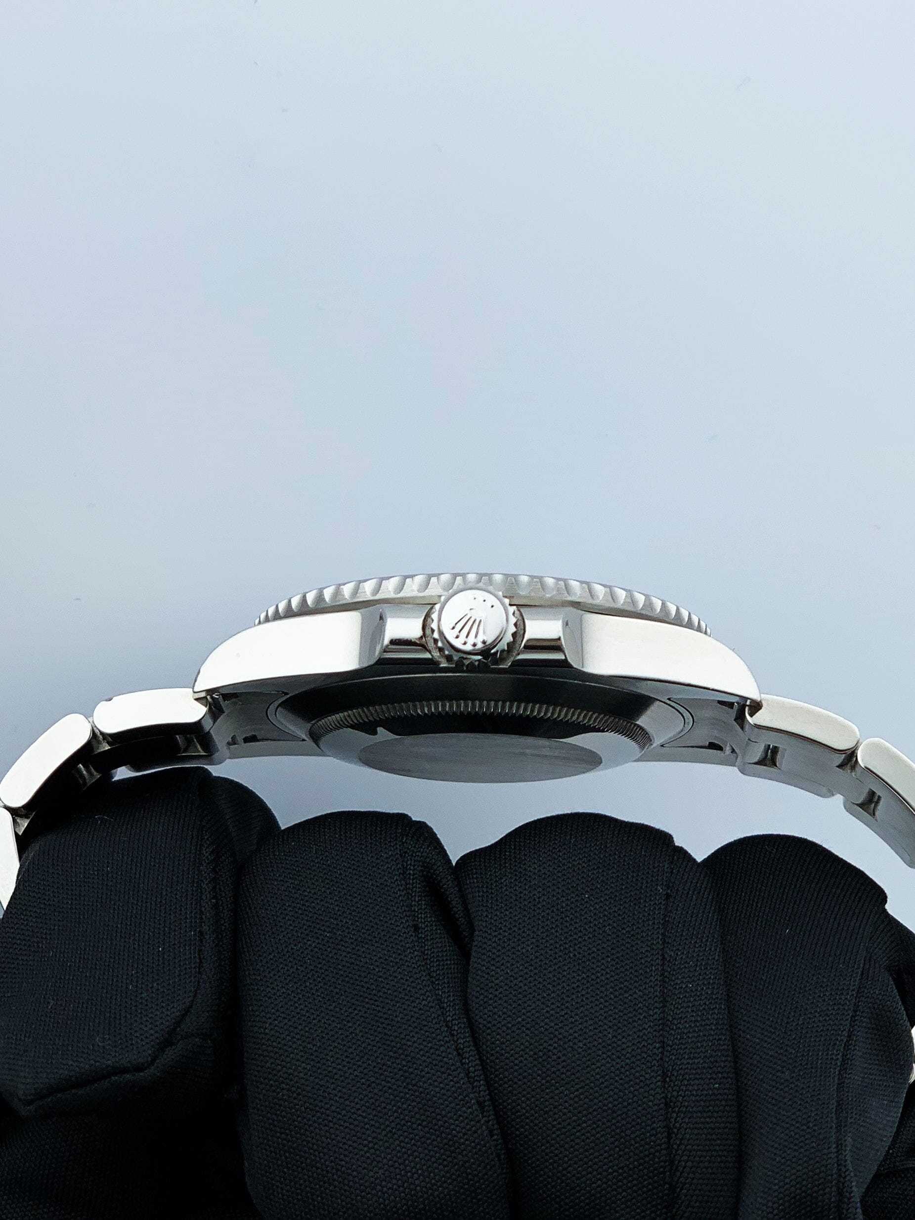 Rolex Submariner 114060 Thumbnail 4