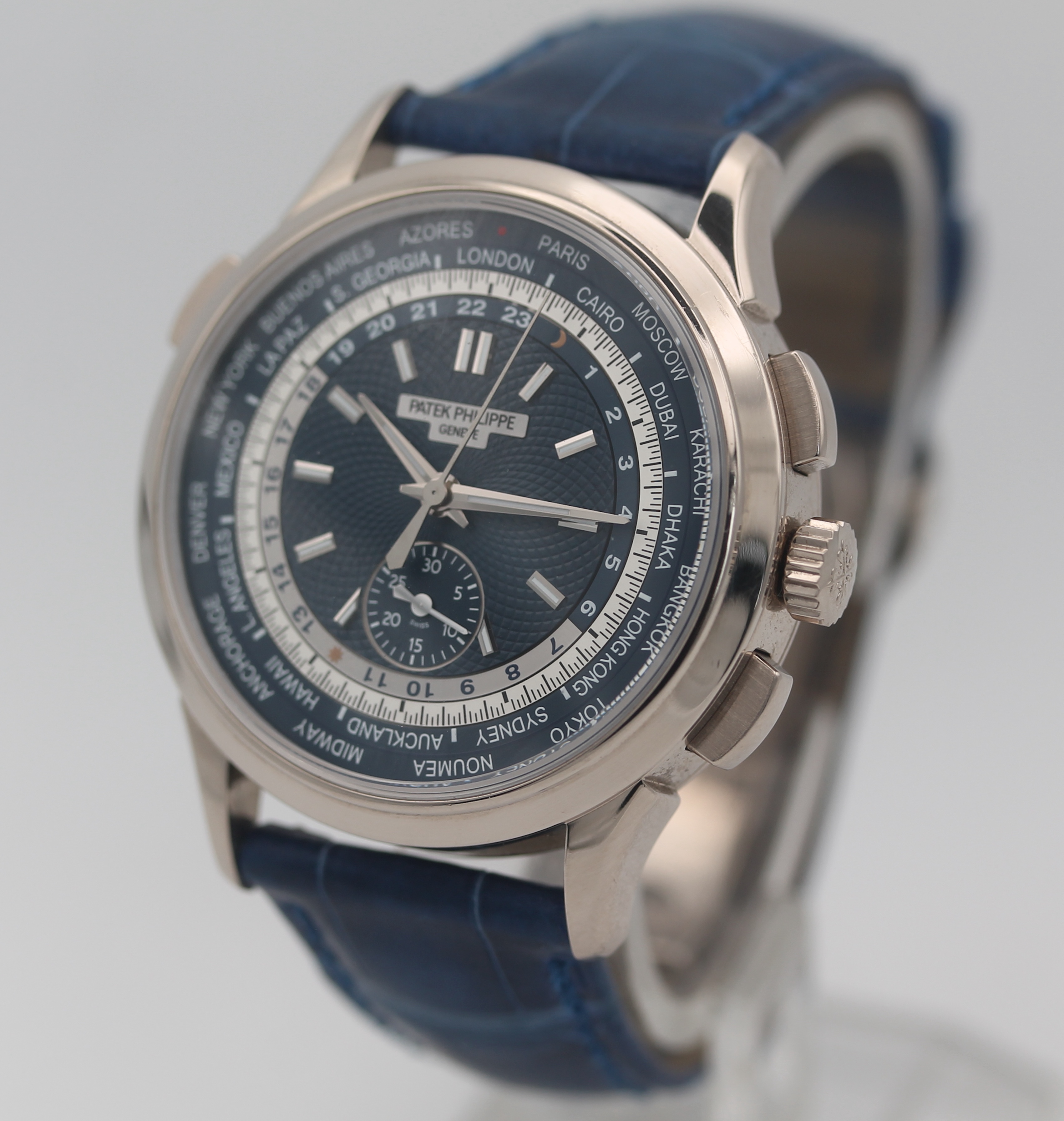 Patek Philippe World Time 5930G-001 Thumbnail 2