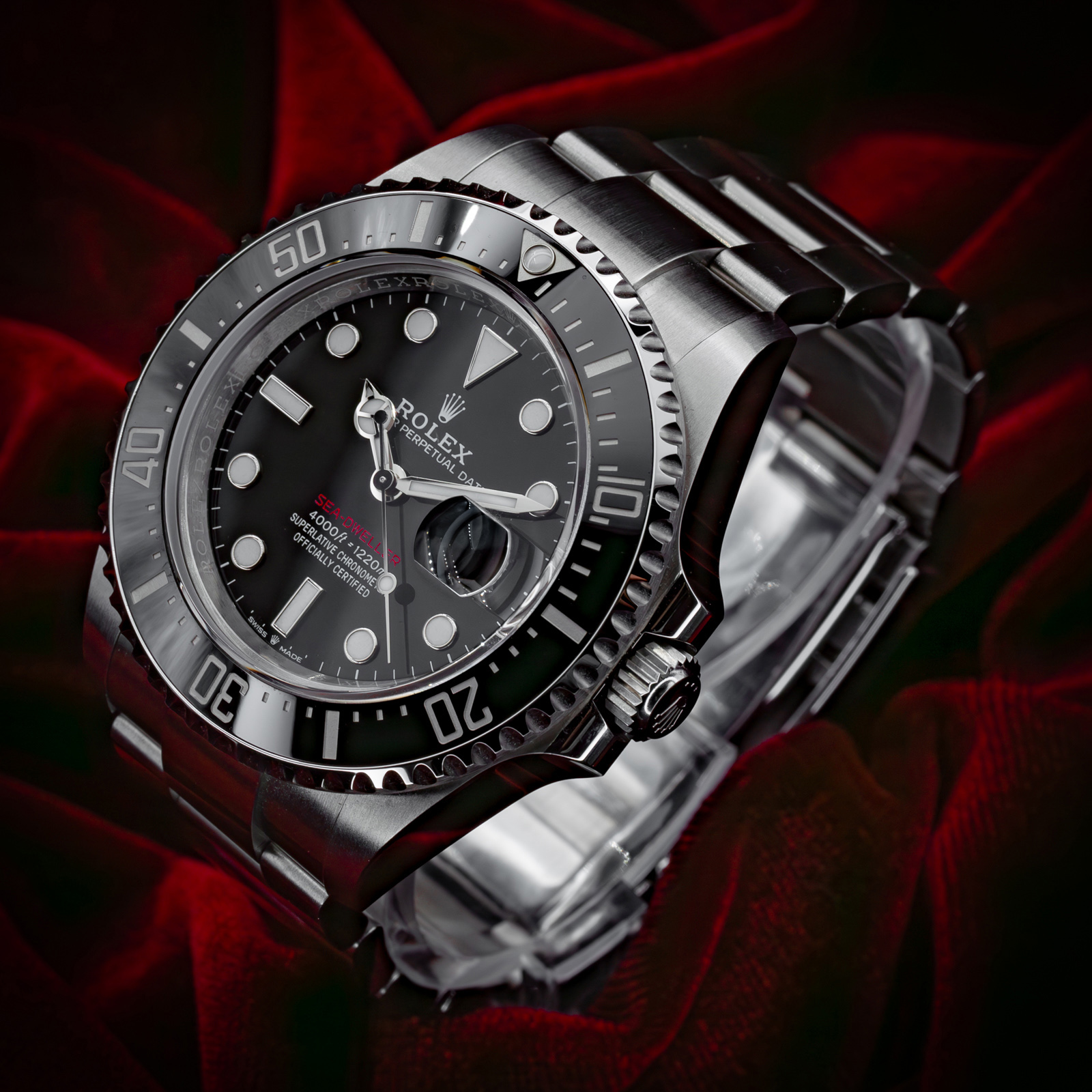 Rolex Sea-Dweller 126600 Thumbnail 2