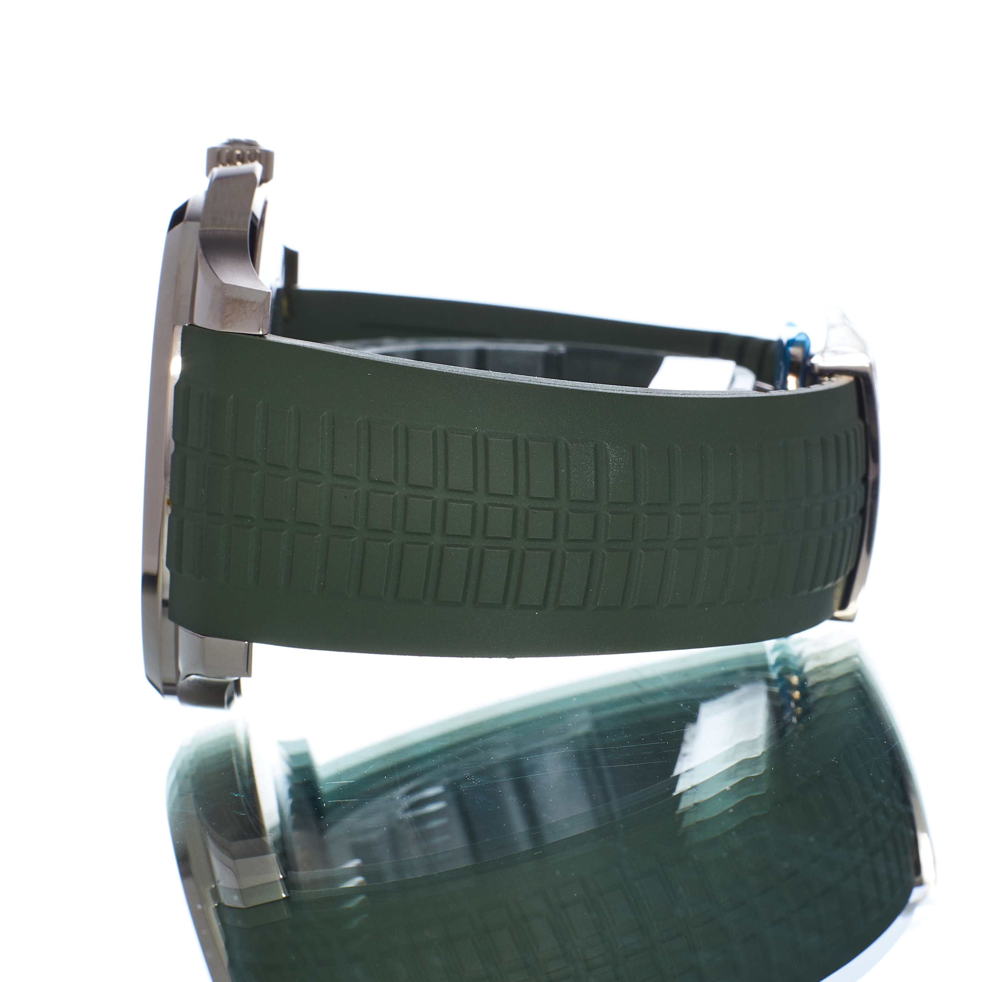 Patek Philippe Aquanaut 5168G-010 Thumbnail 2