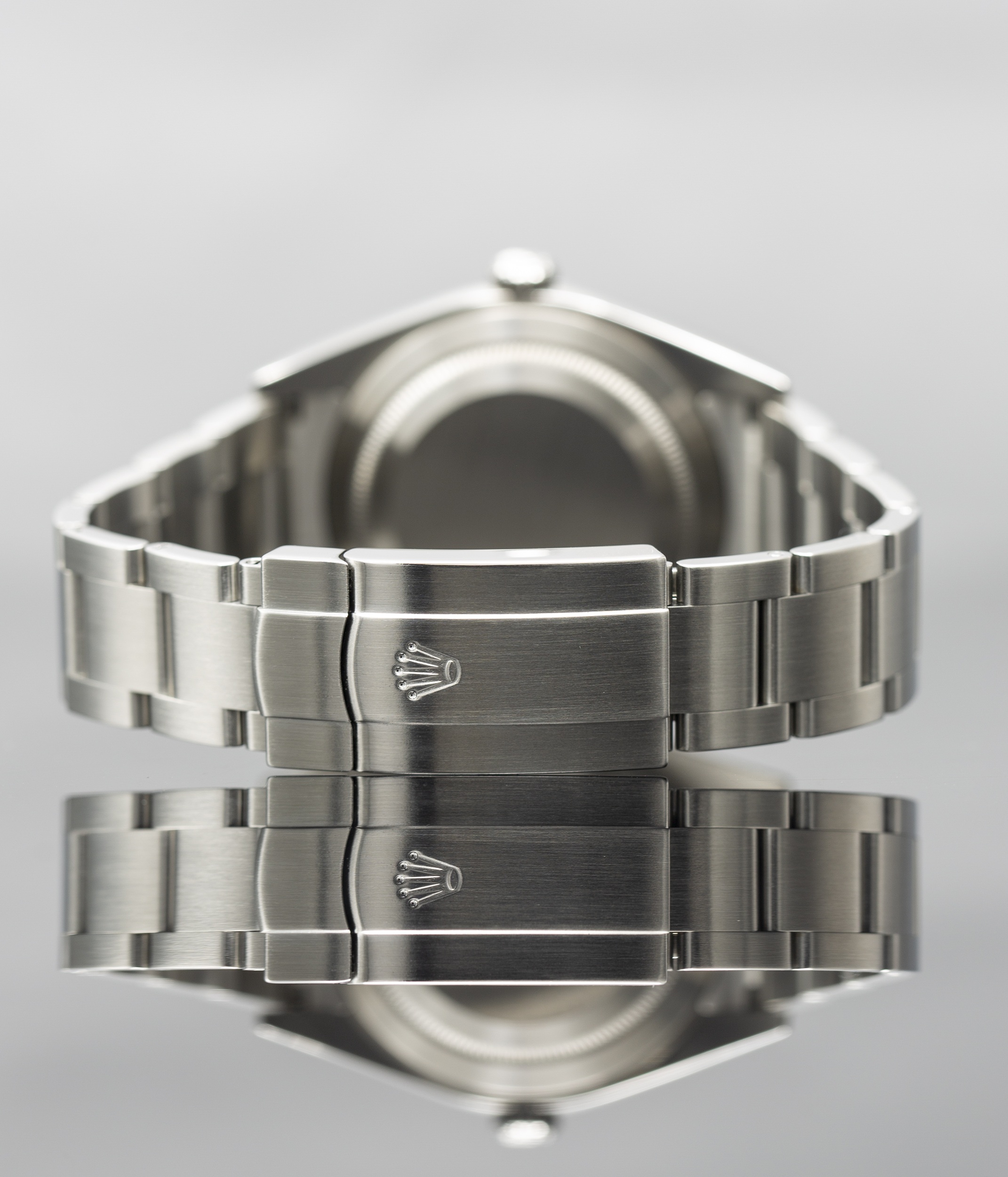 Rolex Oyster Perpetual 114300 Thumbnail 3