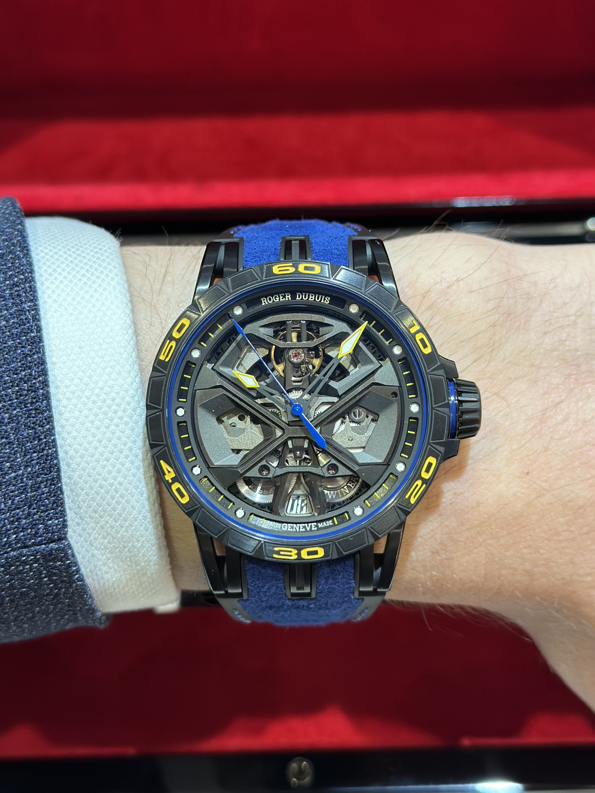 Roger Dubuis Excalibur DBEX0897 Thumbnail 5