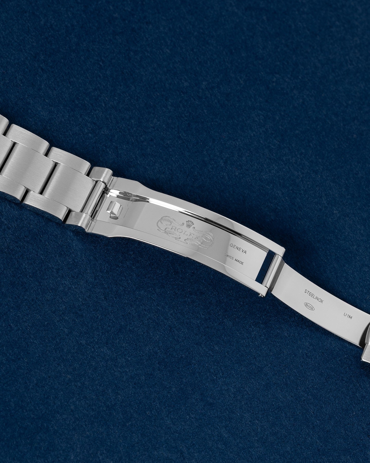 Rolex Oyster Perpetual 126000 Thumbnail 4