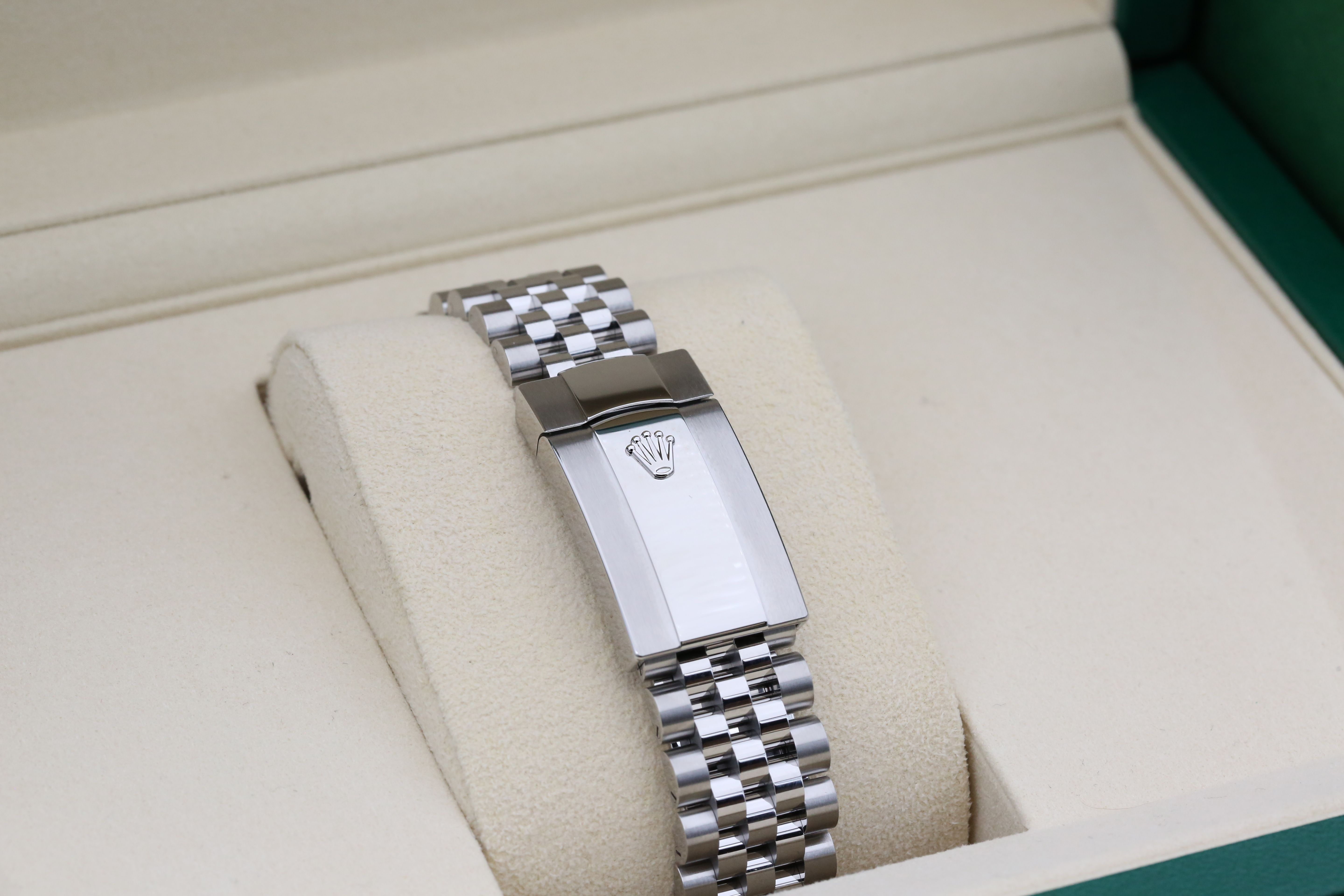 Rolex Datejust 41 126334 Thumbnail 3