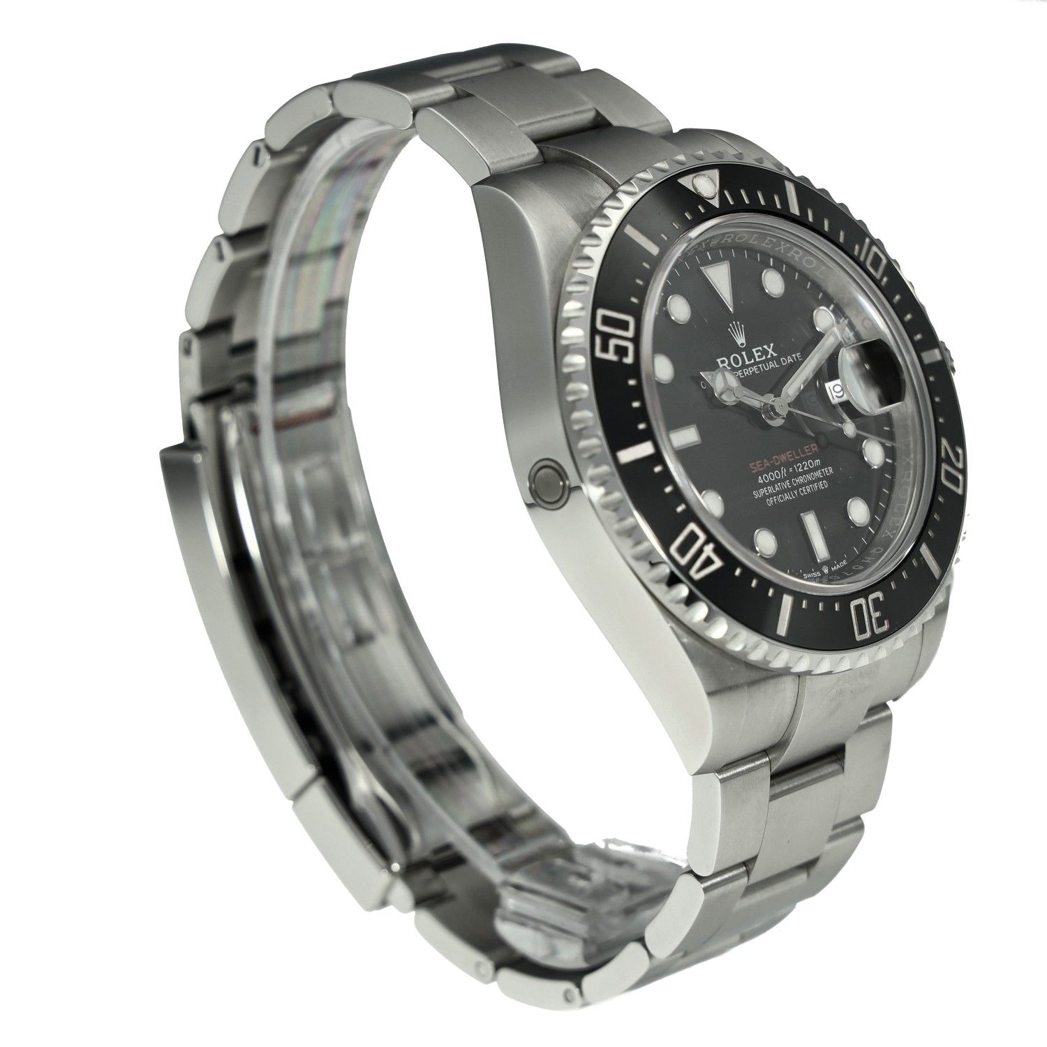 Rolex Sea-Dweller 126600 Thumbnail 4