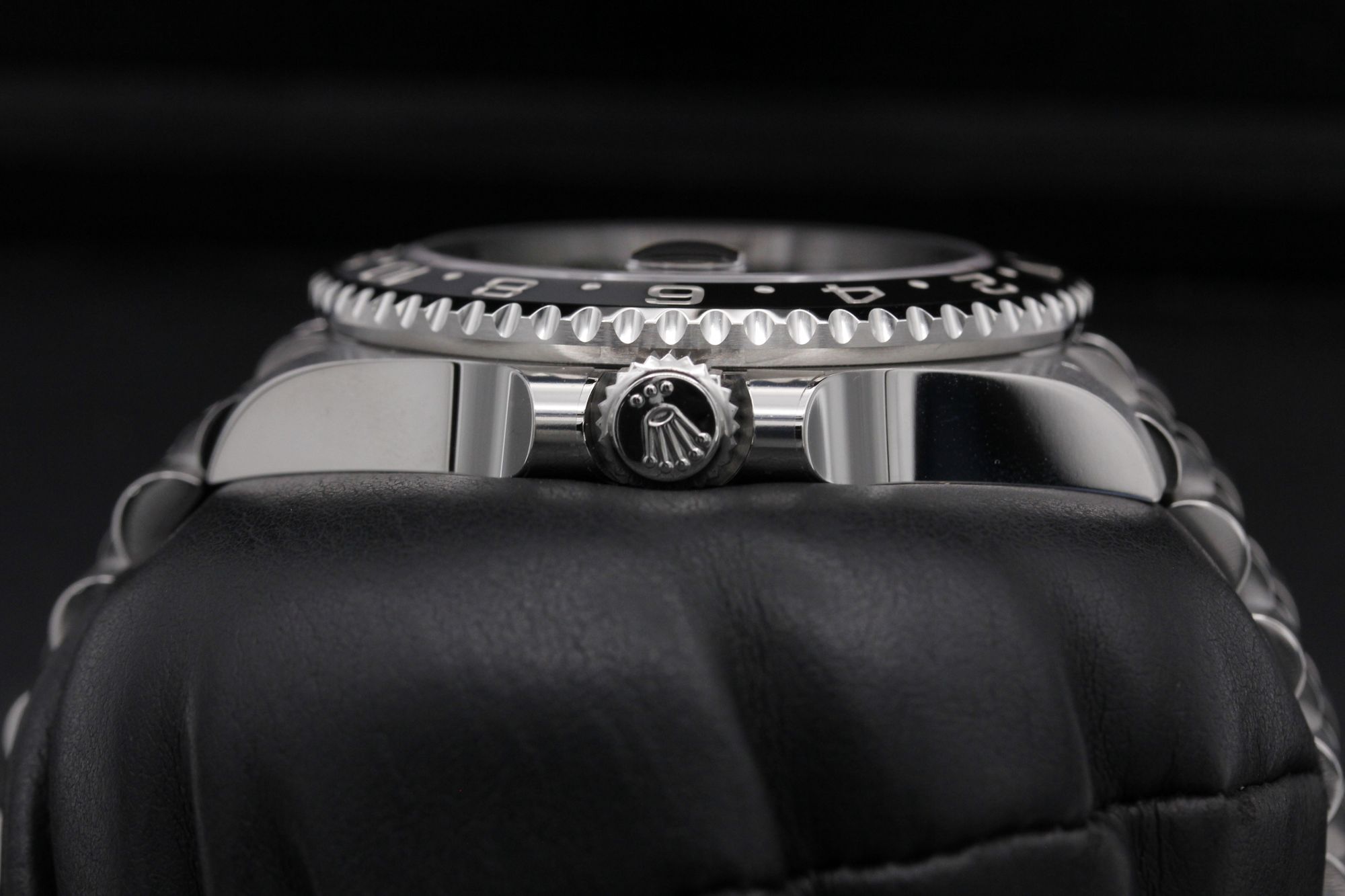 Rolex GMT Master II 126710 GRNR Thumbnail 3