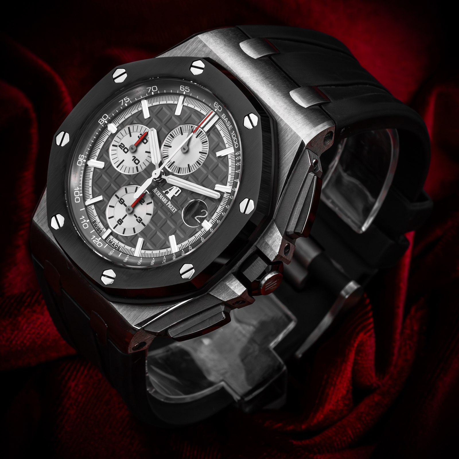 Audemars Piguet Royal Oak Offshore 26400IO.OO.A004CA.01 Thumbnail 2